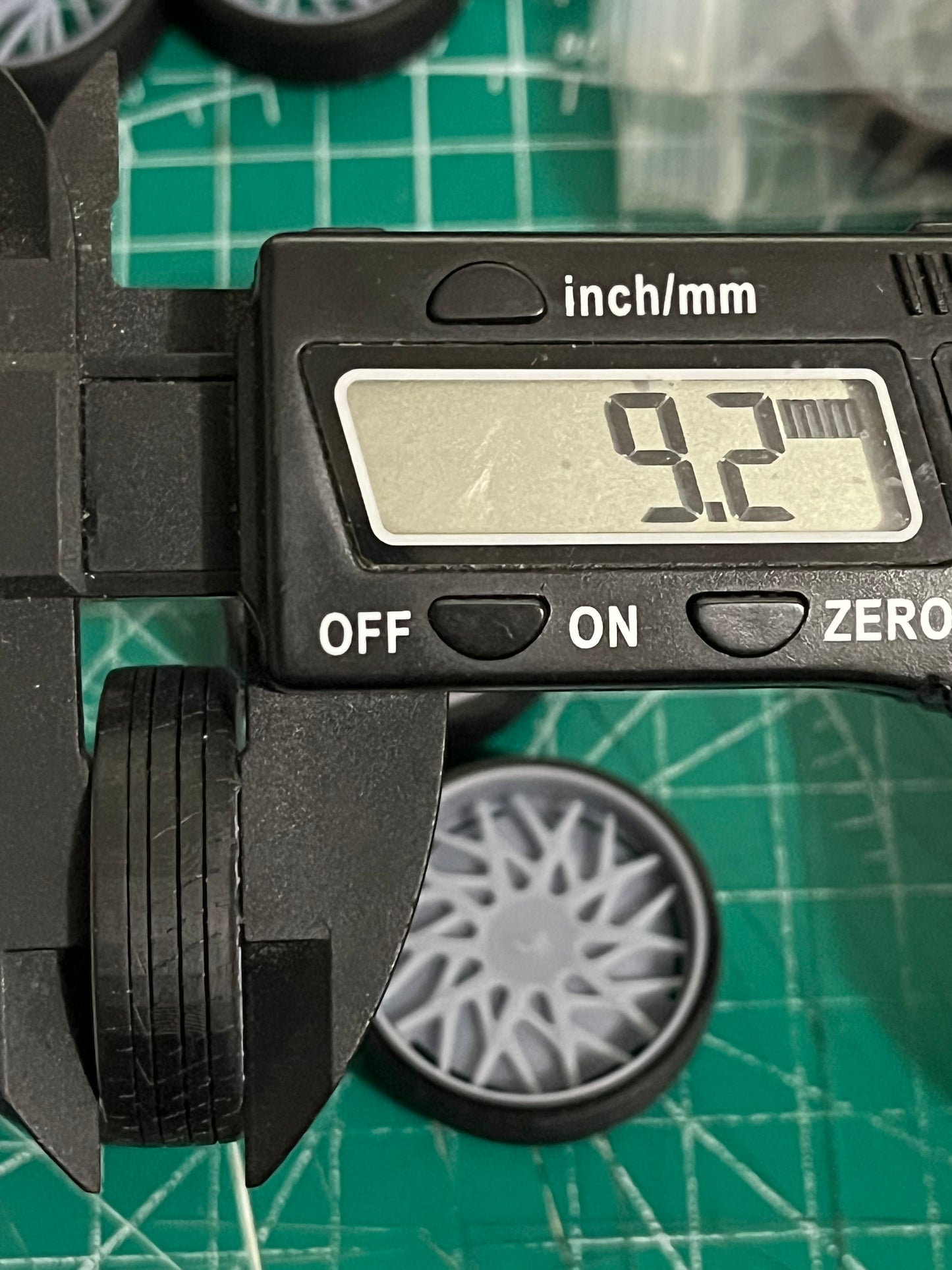 1/25 Scale - Forgiato "BLOCCO" Spinner - in 26"-36" Donk, Big Rims, Old Schools, Traditionals, SUV