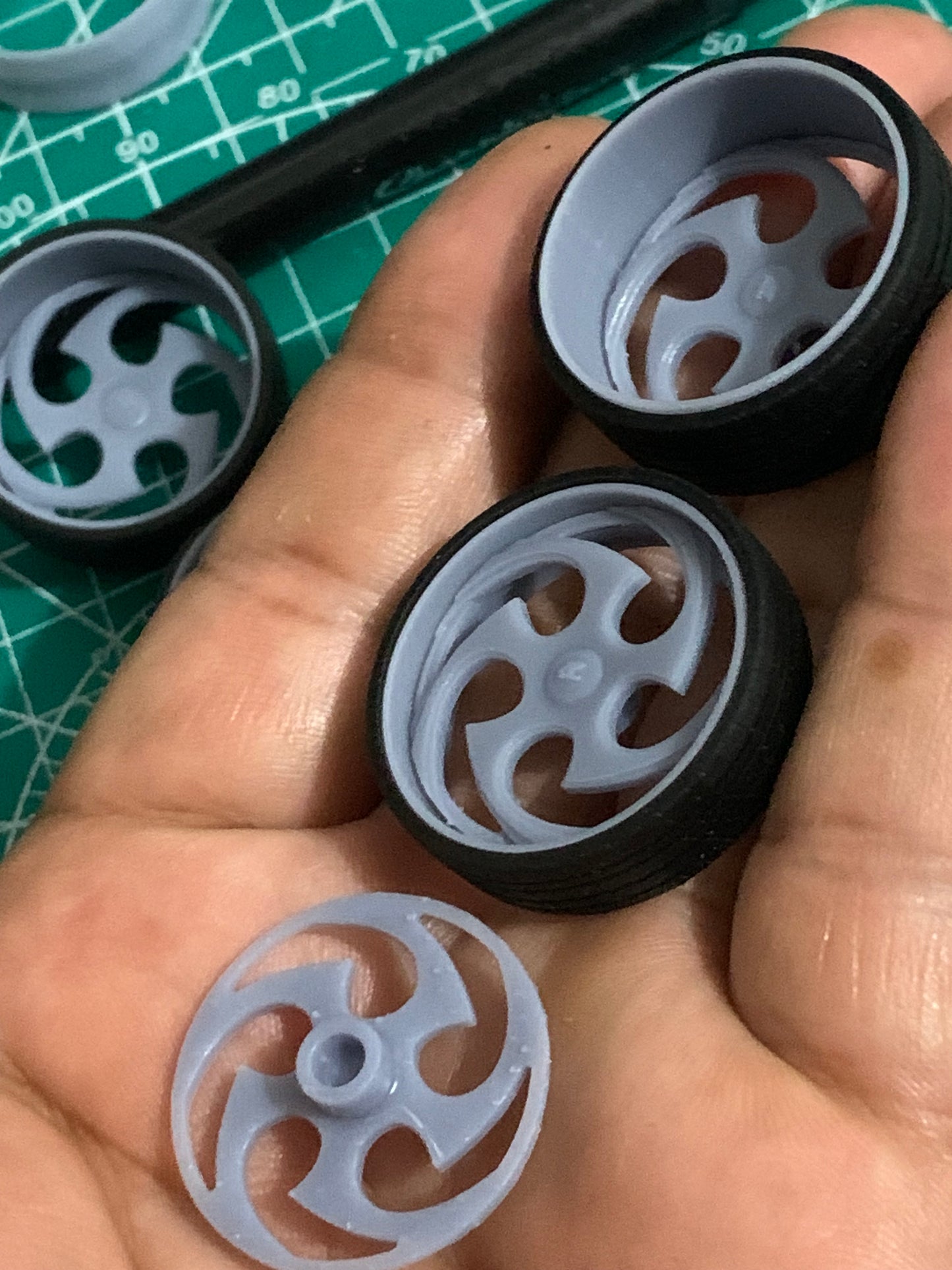 1/25 Scale - AMANI "DAYTONA BC" - in 26"-36" Donk, Big Rims, Old Schools, Traditionals, SUV