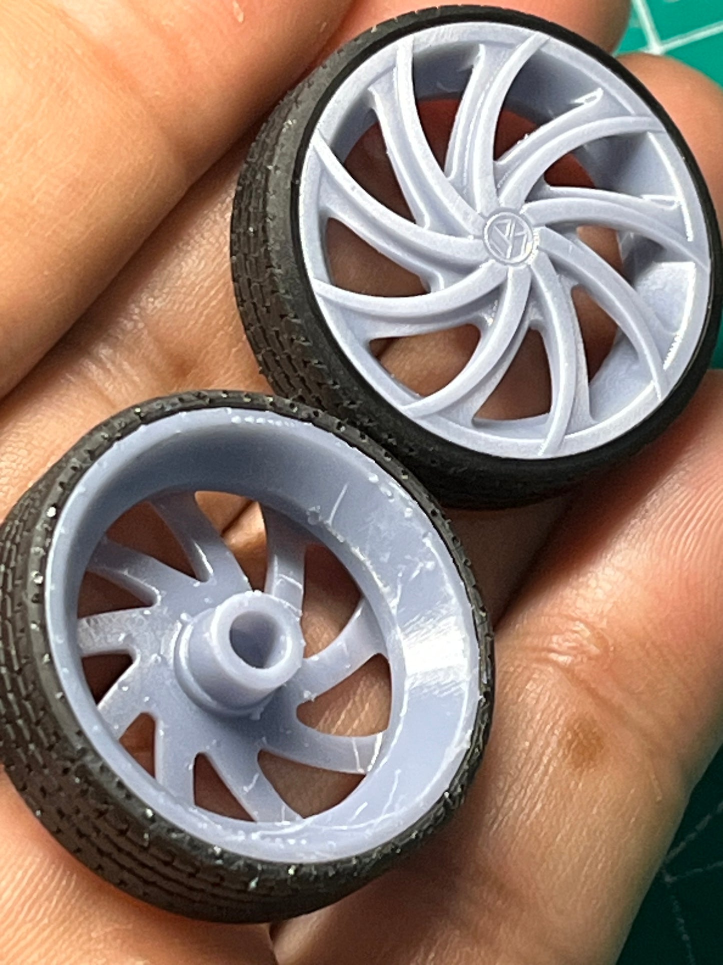 1/25 Scale - AZARA "AZA 503"- in 26"-36" Donk, Big Rims, Old Schools, Traditionals, SUV (Copy)