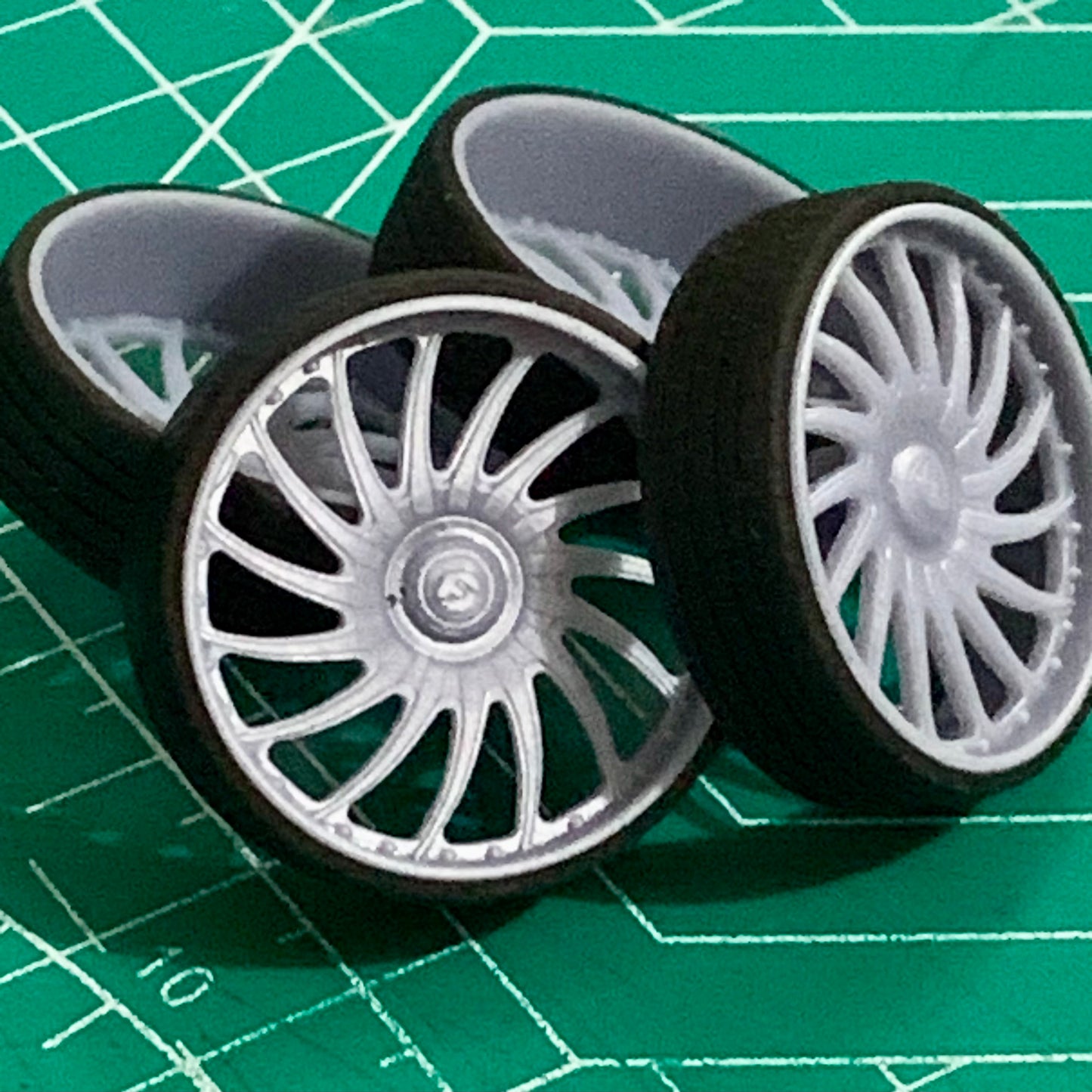 1/25 Scale - FORGI WADE - in 26"-36" Donk, Big Rims, Old Schools, Traditionals, SUV