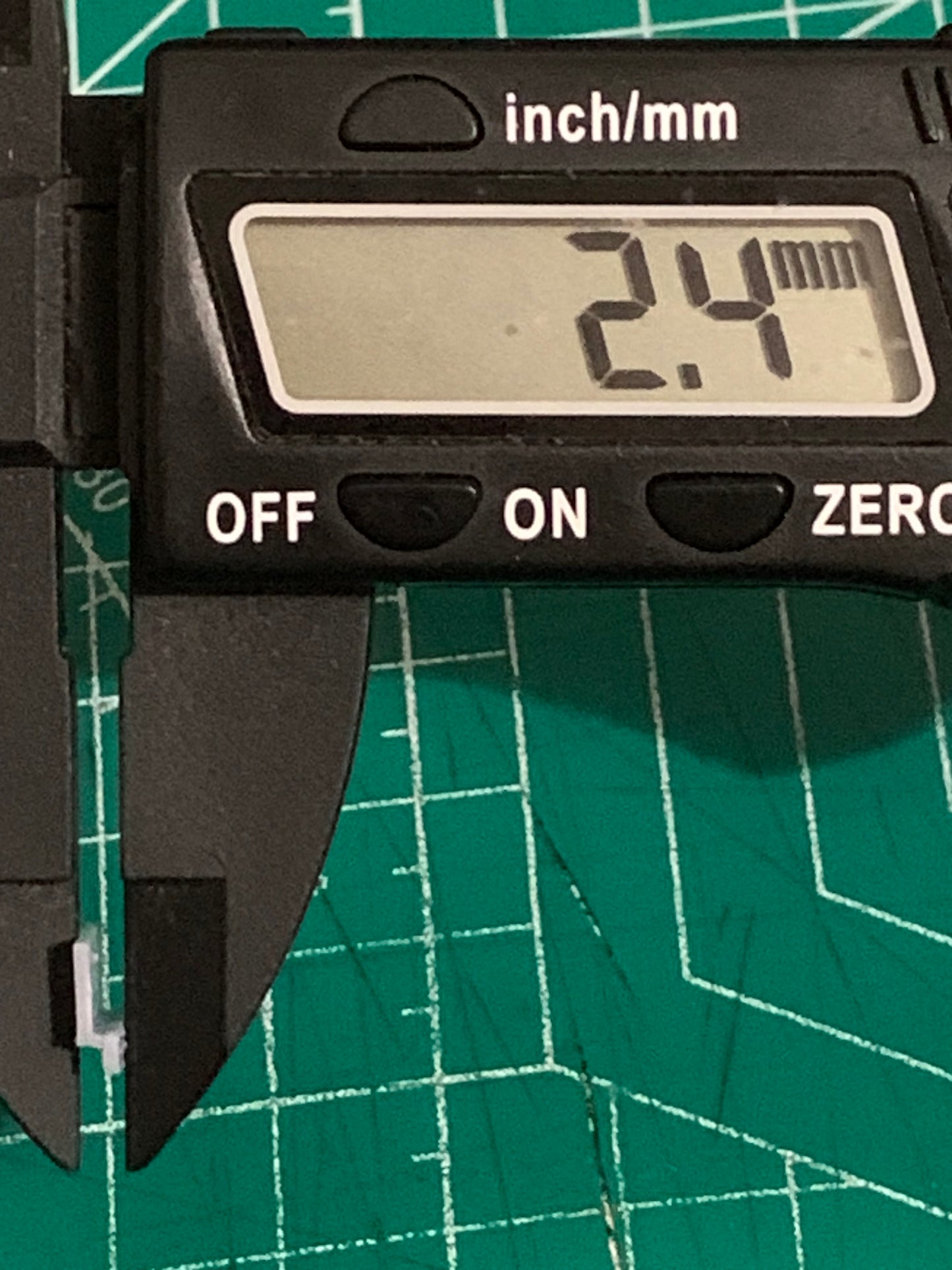 1/25 Scale - TMP Pop Out Screen with Flat-Back Faceplate