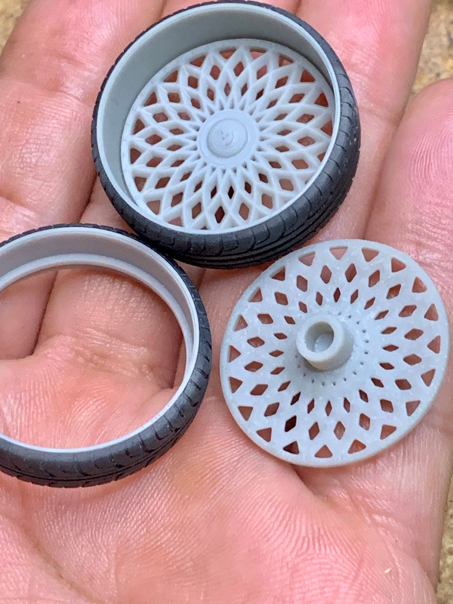 1/25 Scale - FORGI SONA BC in 26"-30" Donks, G-Body, Caprice, Impala, Big Rims