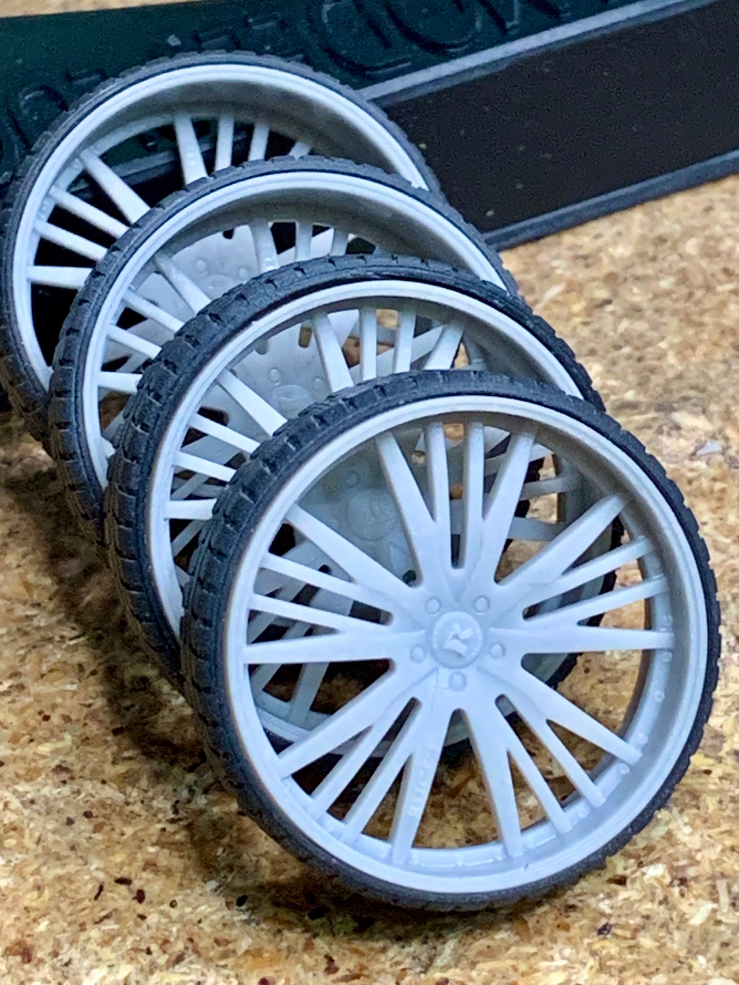 1/25 Scale - RUCC! D0NKMASTER in 26"-30" Donks, G-Body, Caprice, Impala, Big Rims