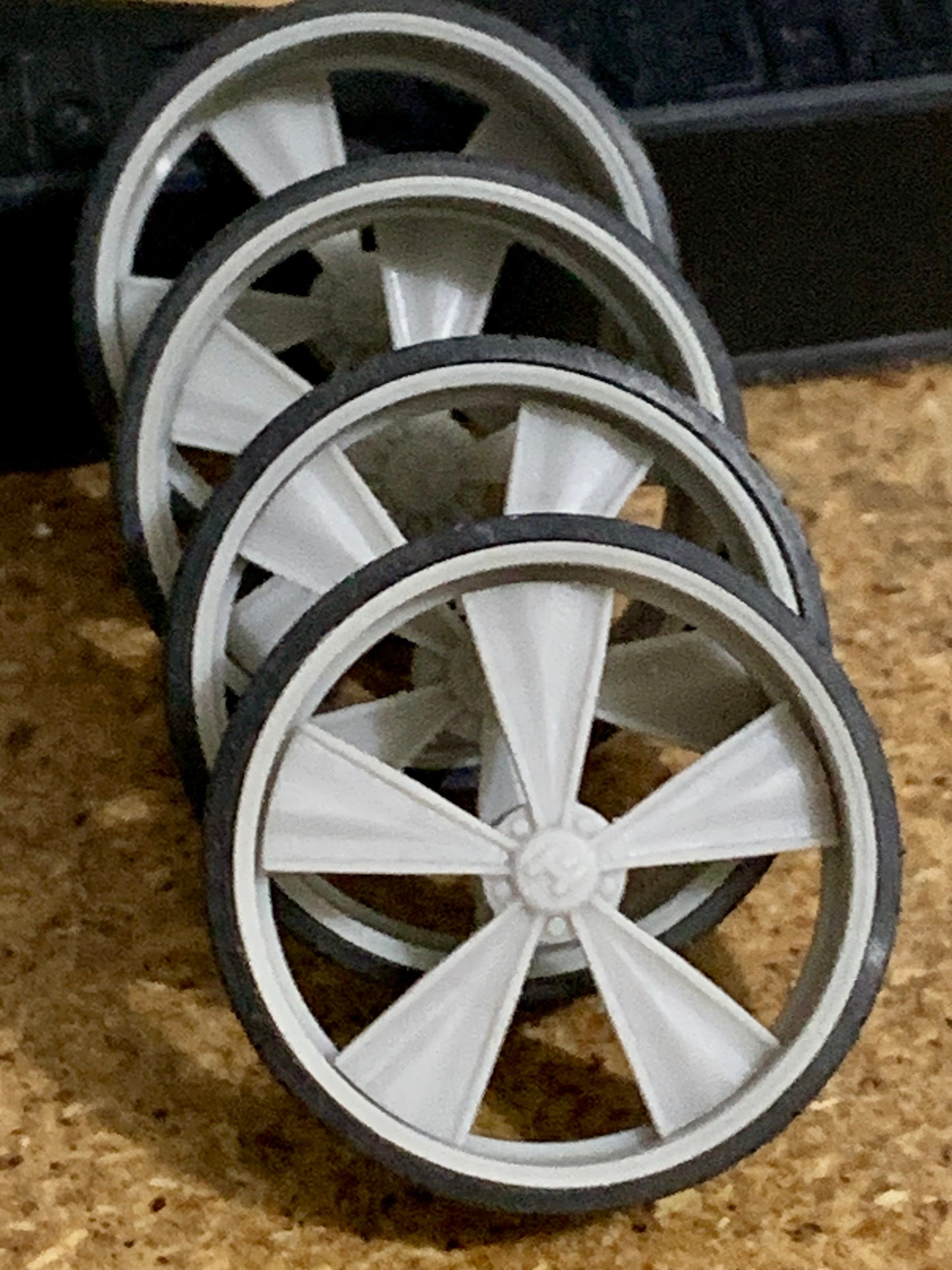1/25 Scale - HURST DAZZLER - in 26"-30" Donk, Big Rims, Box Chevy, G-Body (Copy)