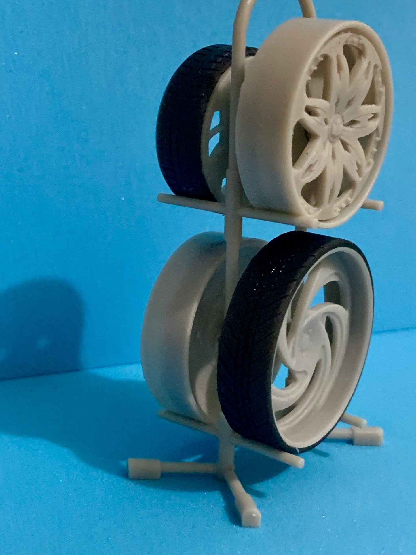 1/25 Scale - Diorama Rim Stands Various Styles