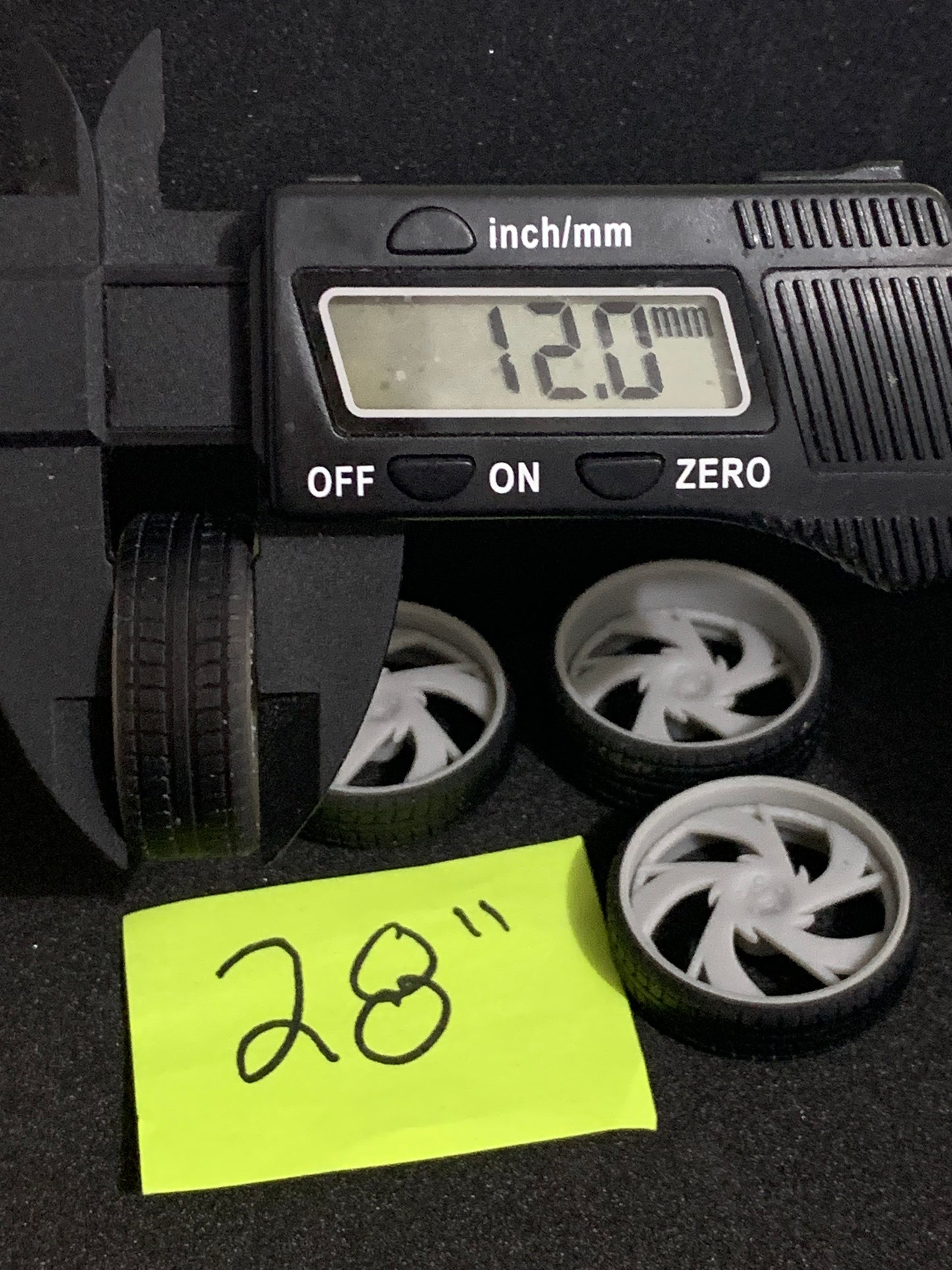 1/25 Scale - TMP SAVAGE D173 in 26"-30" Donk, Big Rims, Box Chevy, G-Body