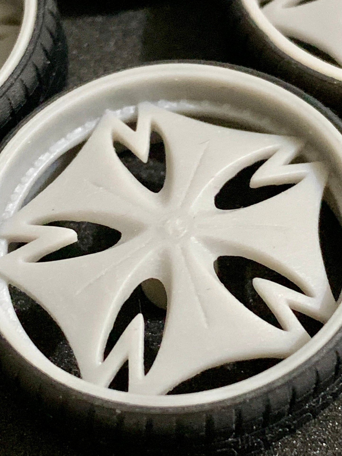 1/25 Scale - DUB BIG CHIPS (non-spinner) in 26"-30" Donk, Big Rims, Box Chevy, G-Body
