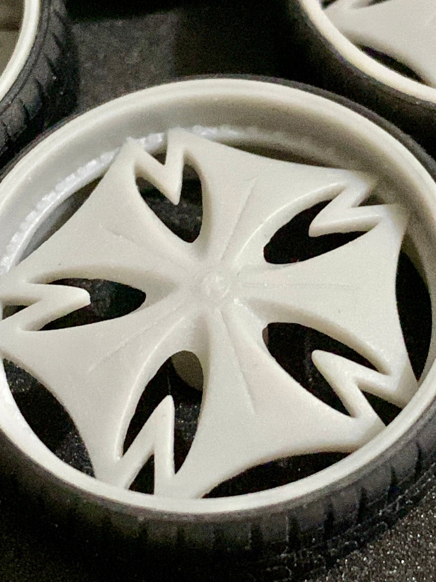 1/25 Scale - DUB BIG CHIPS (non-spinner) in 26"-30" Donk, Big Rims, Box Chevy, G-Body
