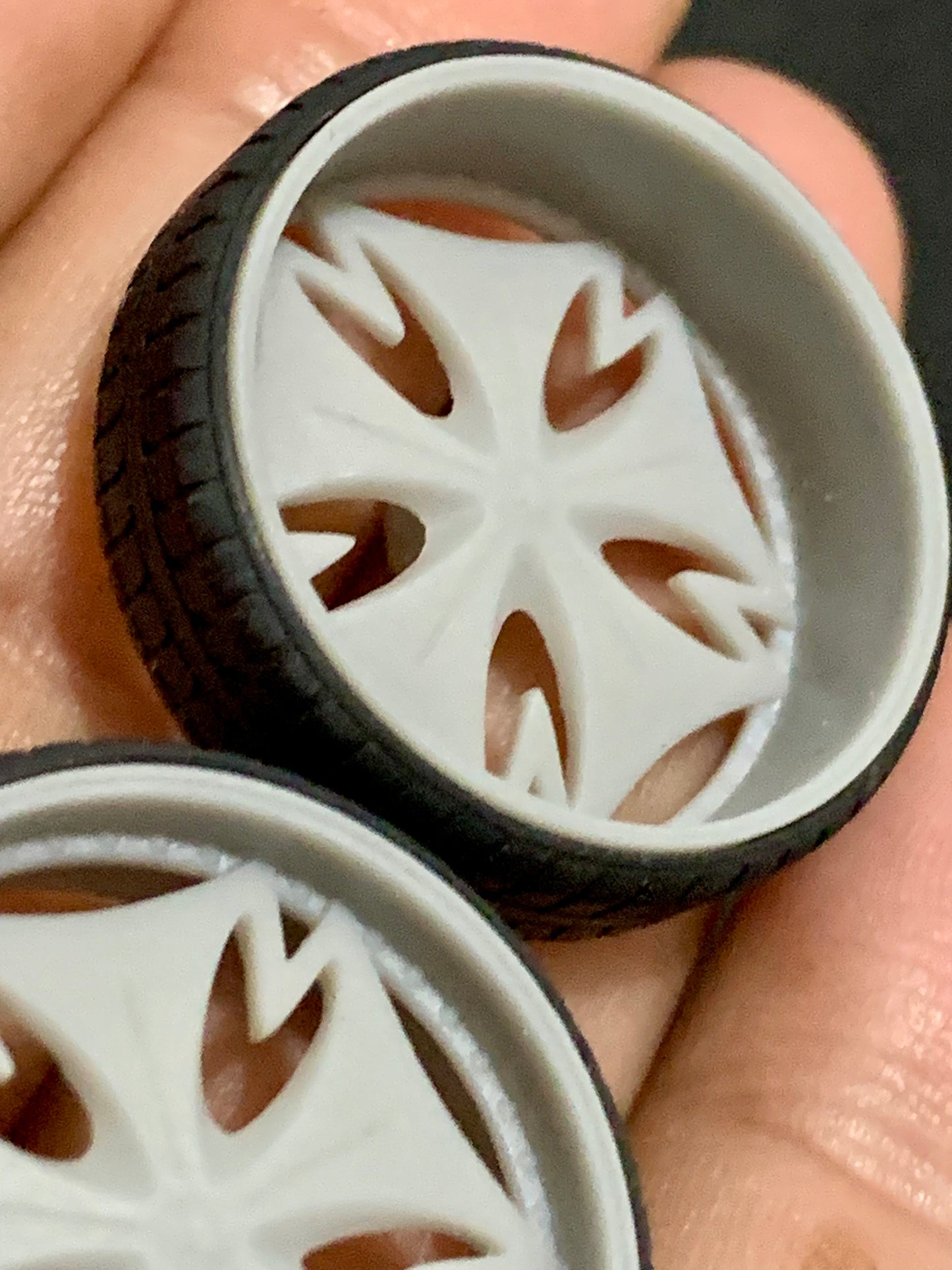 1/25 Scale - DUB BIG CHIPS (non-spinner) in 26"-30" Donk, Big Rims, Box Chevy, G-Body
