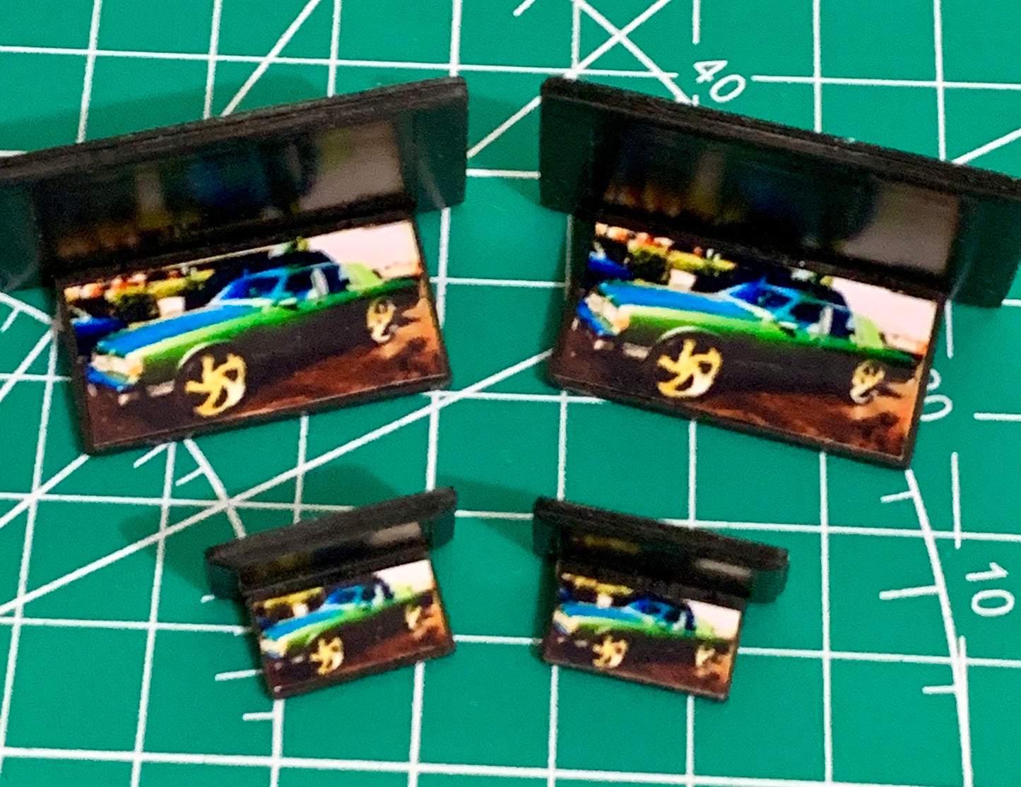 1/25 Scale 27" Flip Down Big Screens - Donk, Big Rims, Lowrider, Truck, Import
