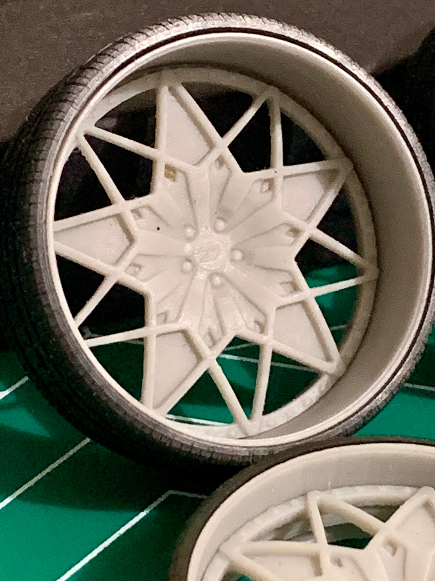 1/25 Scale - AMAN! NAVARO V3 - in 26"-36" Donk, Big Rims, Box Chevy, G-Body