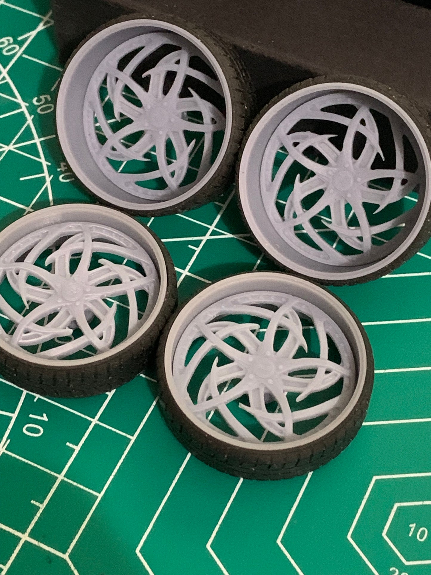 1/25 Scale - DUB CROOKED - in 26"-30" Donk, Big Rims, Box Chevy, G-Body