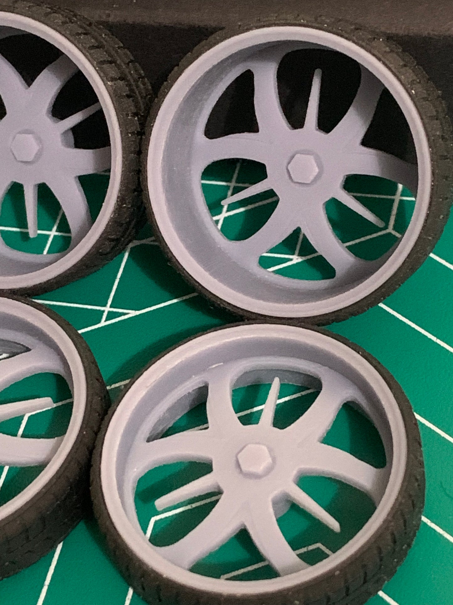 1/25 Scale - Billet Specialties GS3D in 26"-30" Donk, Big Rims, Box Chevy, G-Body