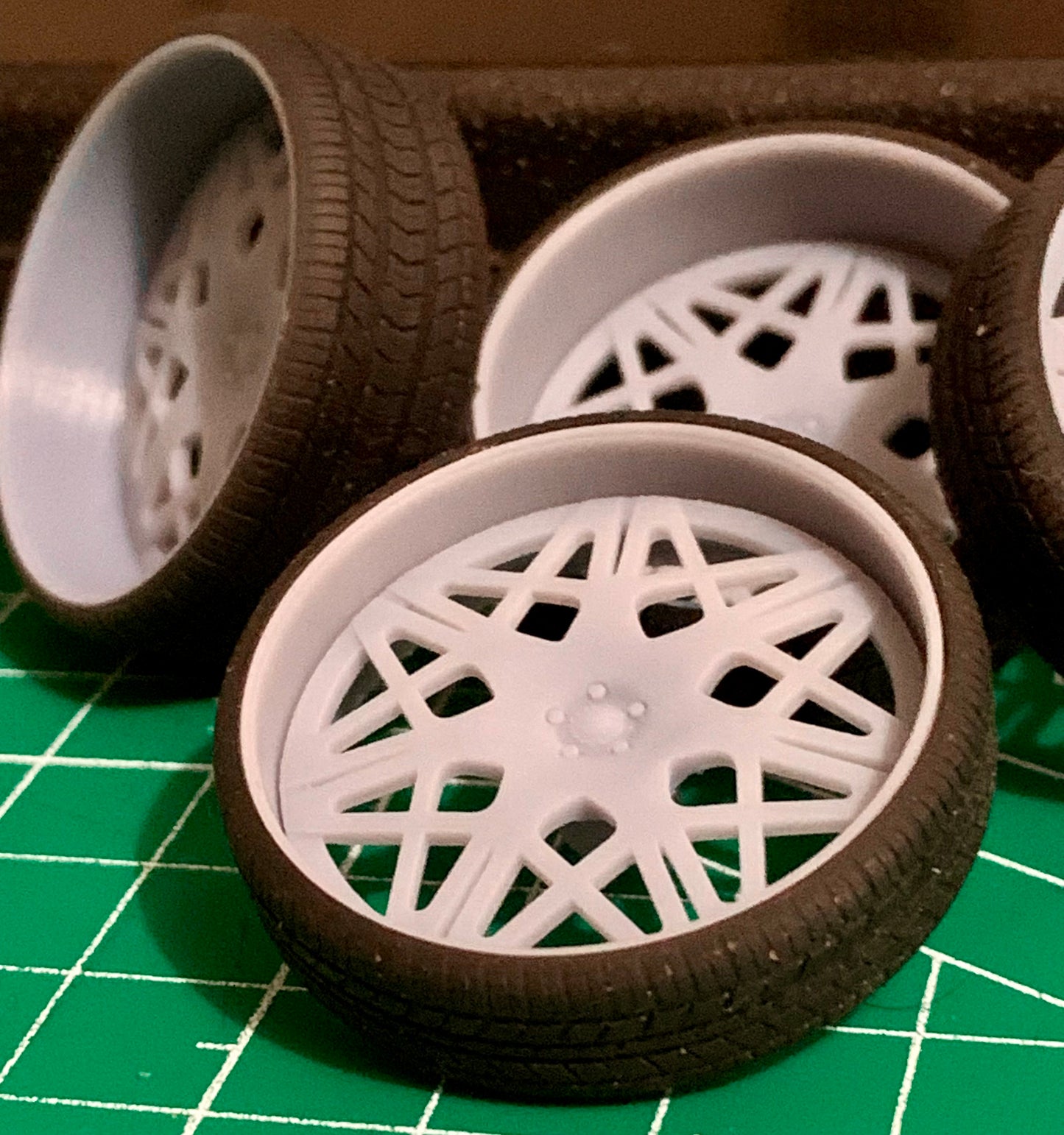 1/25 Scale - TMP NOMAD - in 26"-36" Donk, Big Rims, Box Chevy, G-Body
