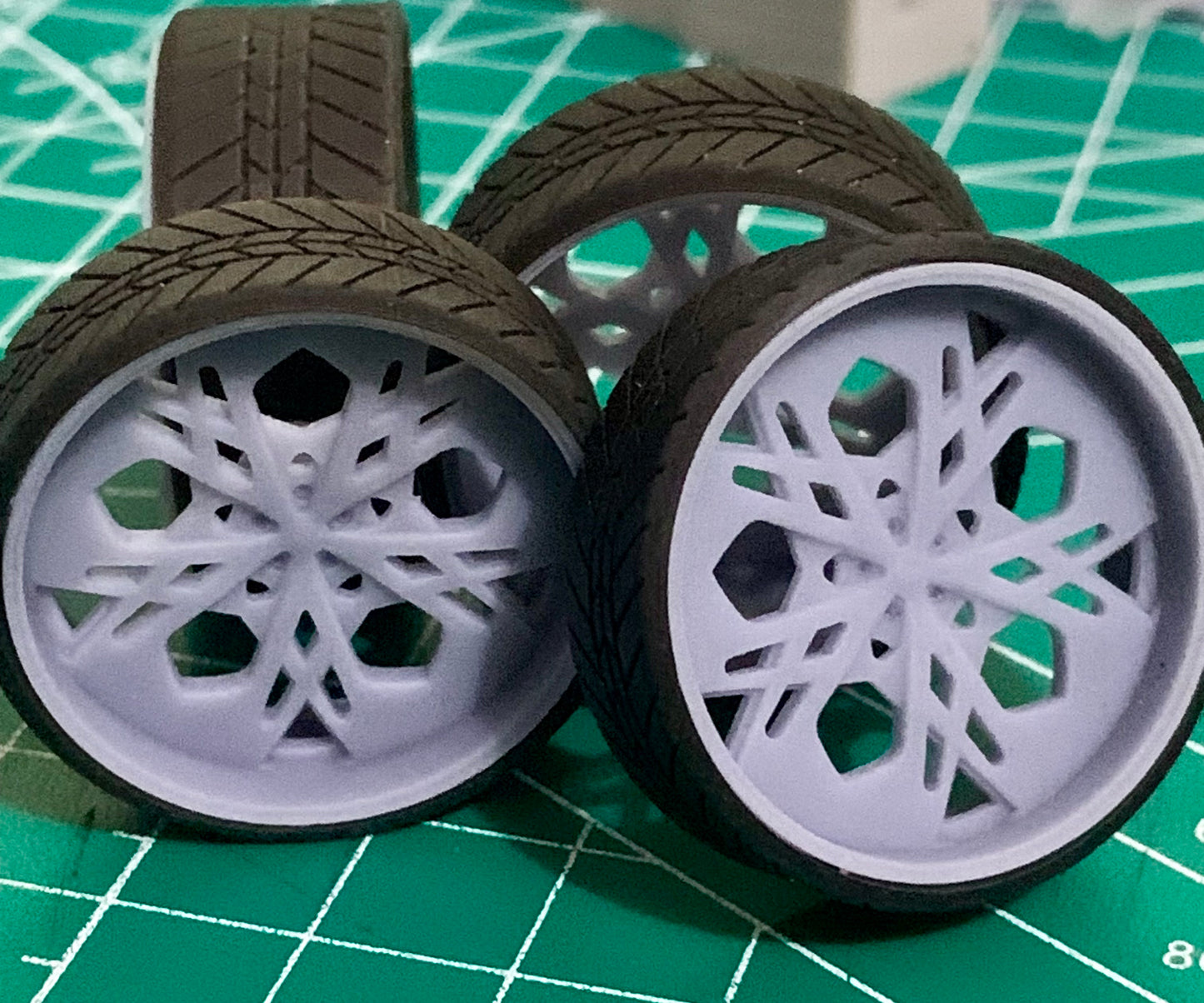 1/25 Scale - TMP LAVISH - in 26"-36" Donk, Big Rims, Box Chevy, G-Body