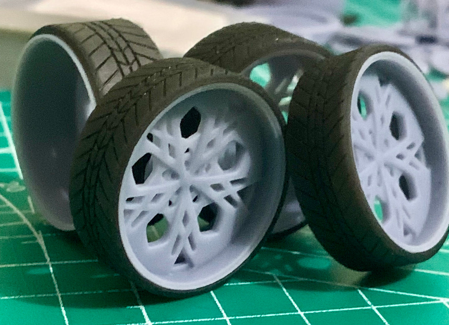 1/25 Scale - TMP LAVISH - in 26"-36" Donk, Big Rims, Box Chevy, G-Body