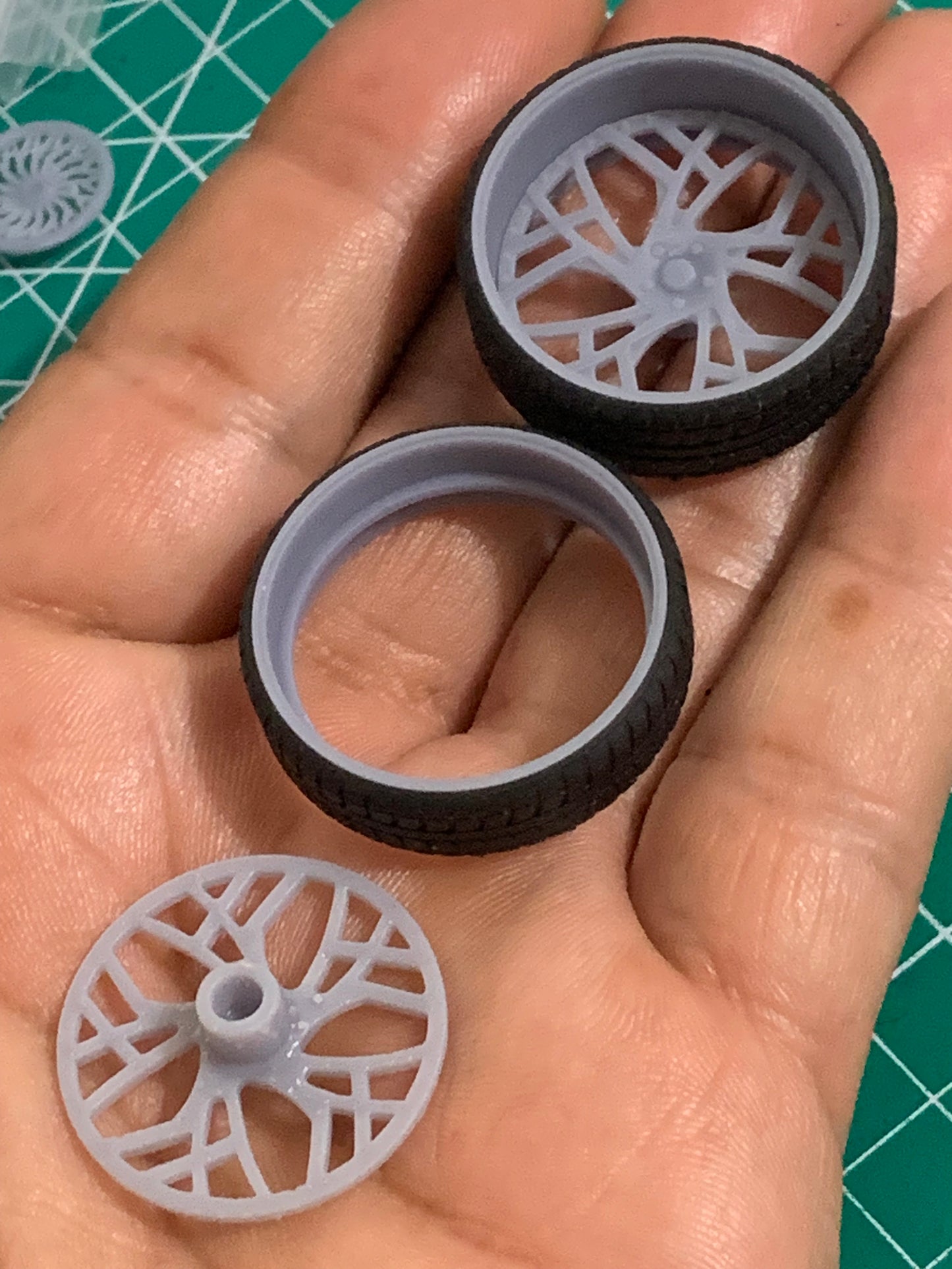 1/25 Scale - ASANT! FS32 - in 26"-36" Donk, Big Rims, Box Chevy, G-Body, Trucks, SUV's