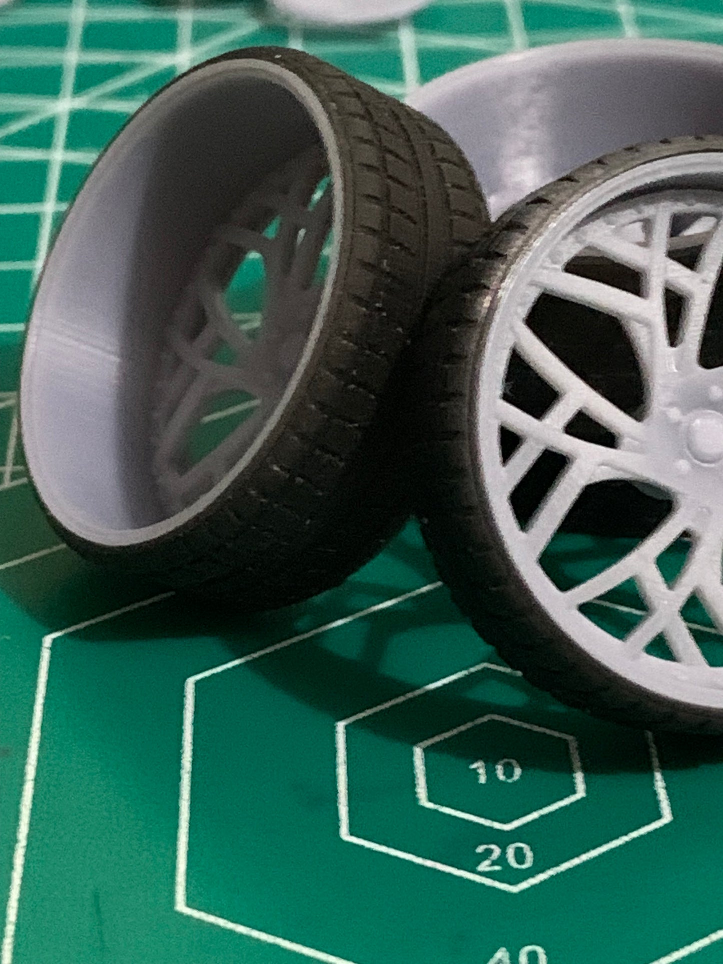 1/25 Scale - ASANT! FS32 - in 26"-36" Donk, Big Rims, Box Chevy, G-Body, Trucks, SUV's