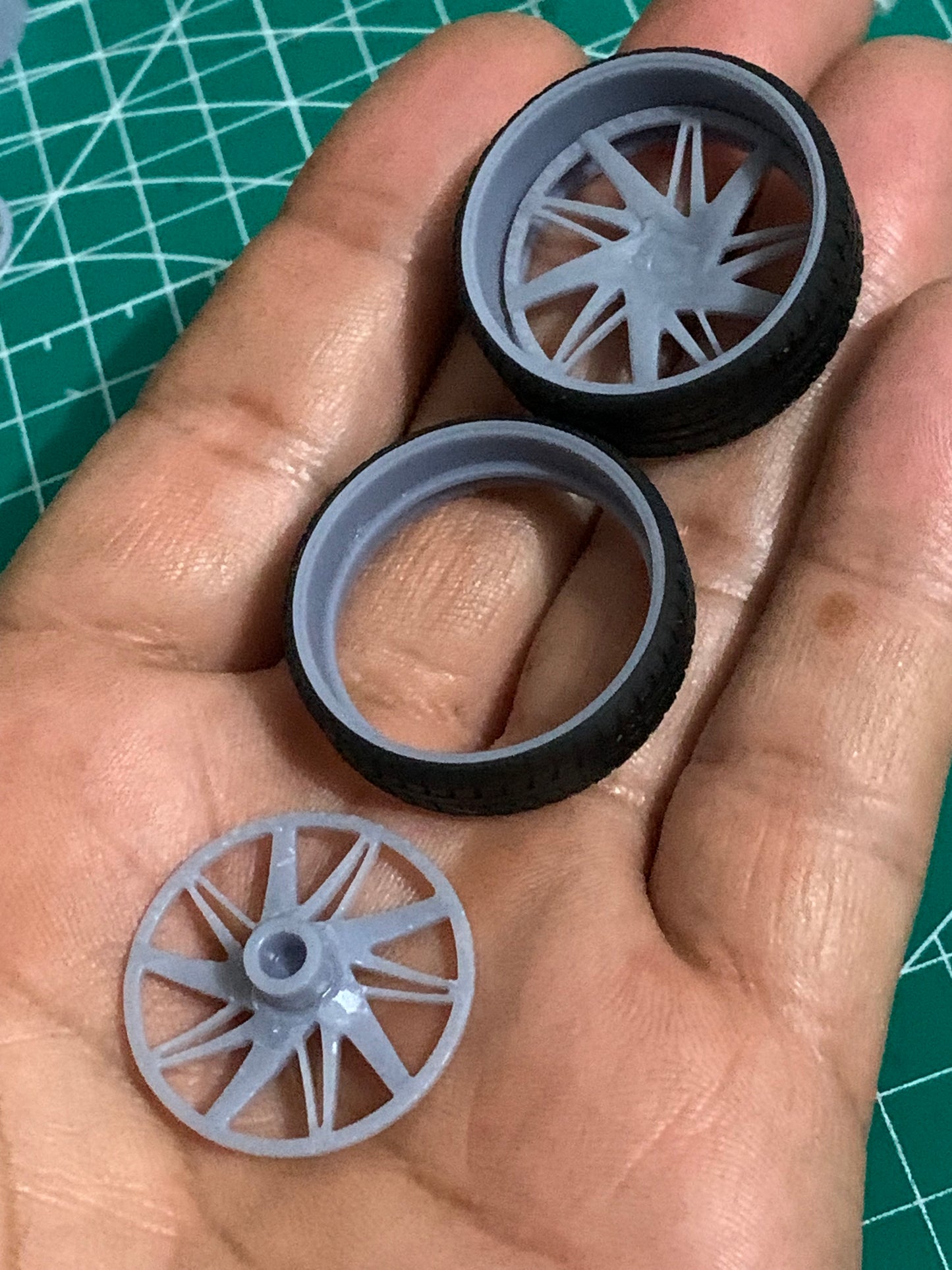 1/25 Scale - AMAN! NAVA - in 26"-36" Donk, Big Rims, Box Chevy, G-Body