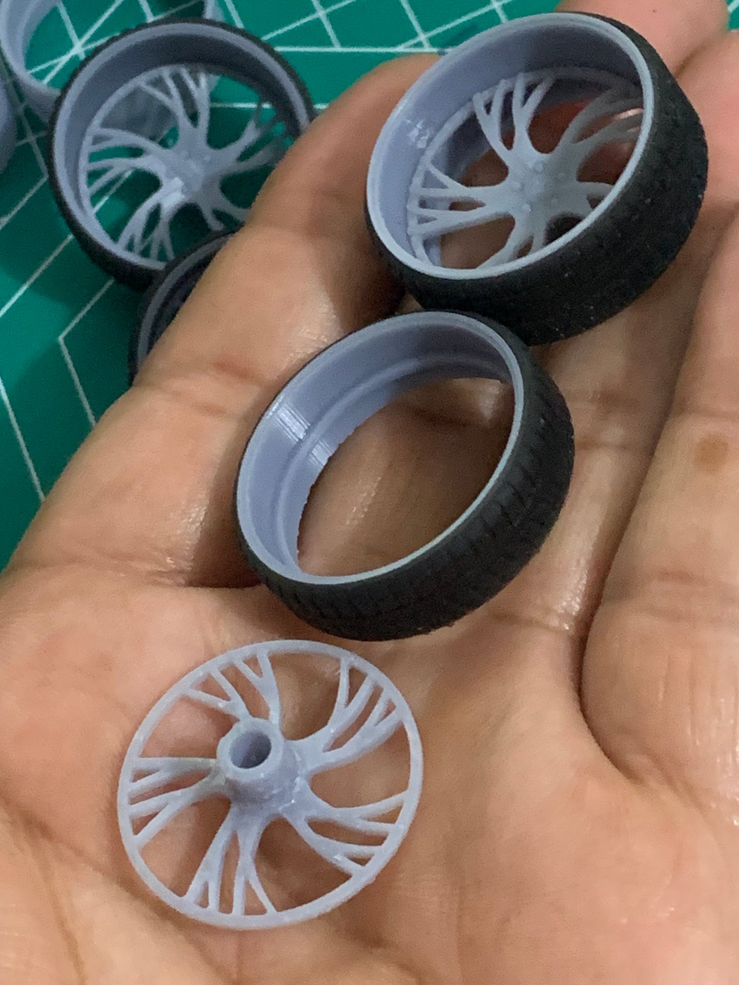 1/25 Scale - RUCC! GAPSAUCE - in 26"-36" Donk, Big Rims, Box Chevy, G-Body