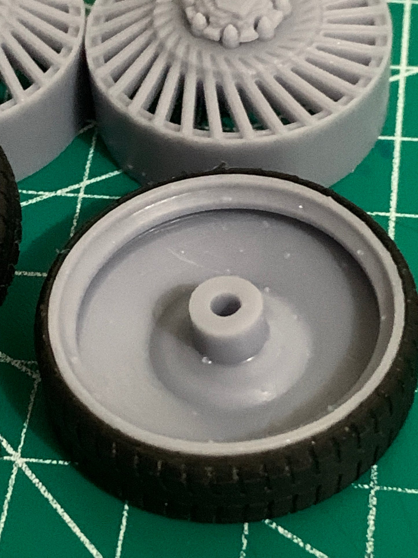 1/25 Scale - AMANI CHILE in 26"-32" (Multi-Piece) Dually Truck Rims