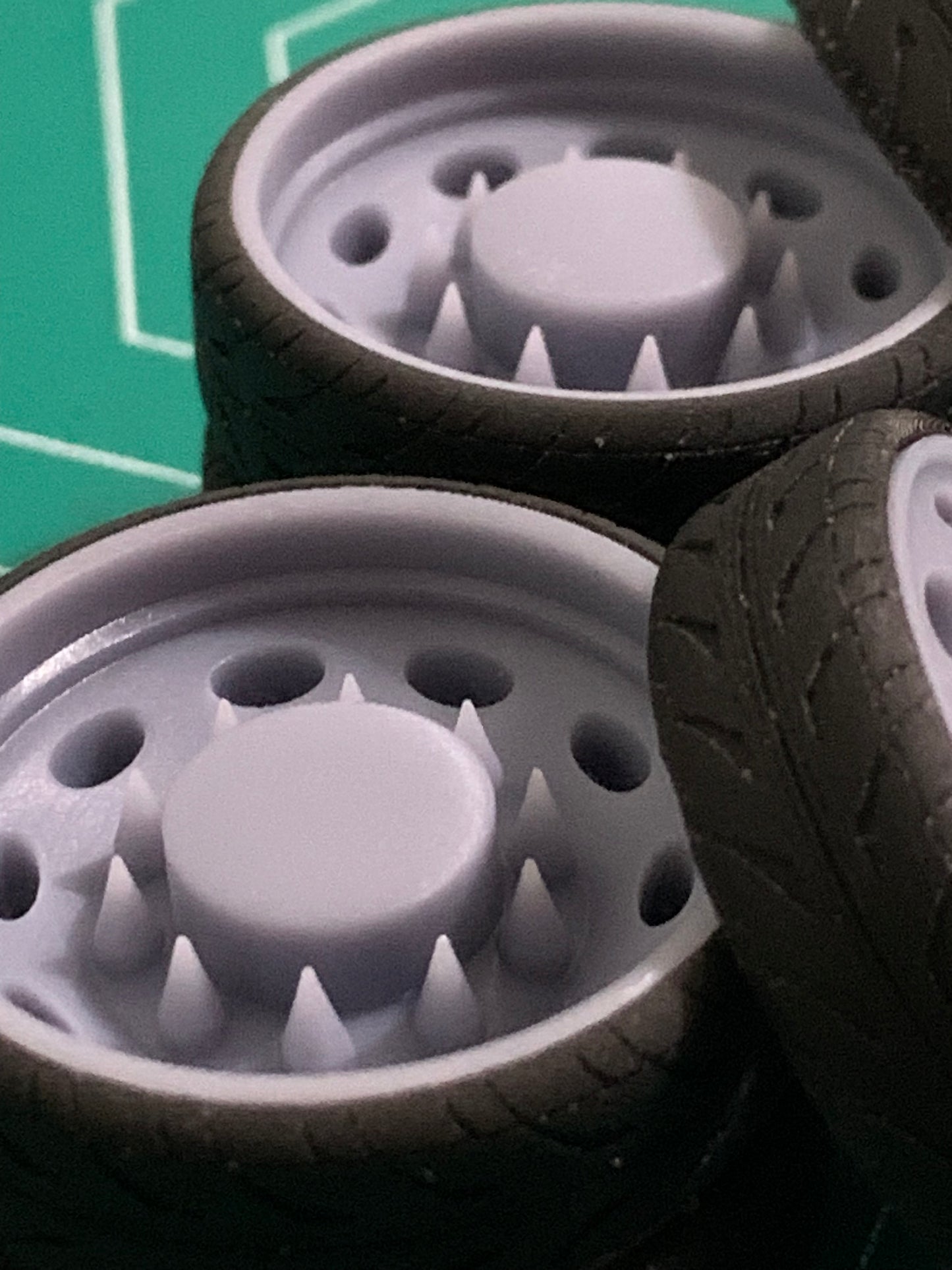 1/25 Scale - PETERBILT STYLE DUALLY in 26"-32" Dually Truck Rims
