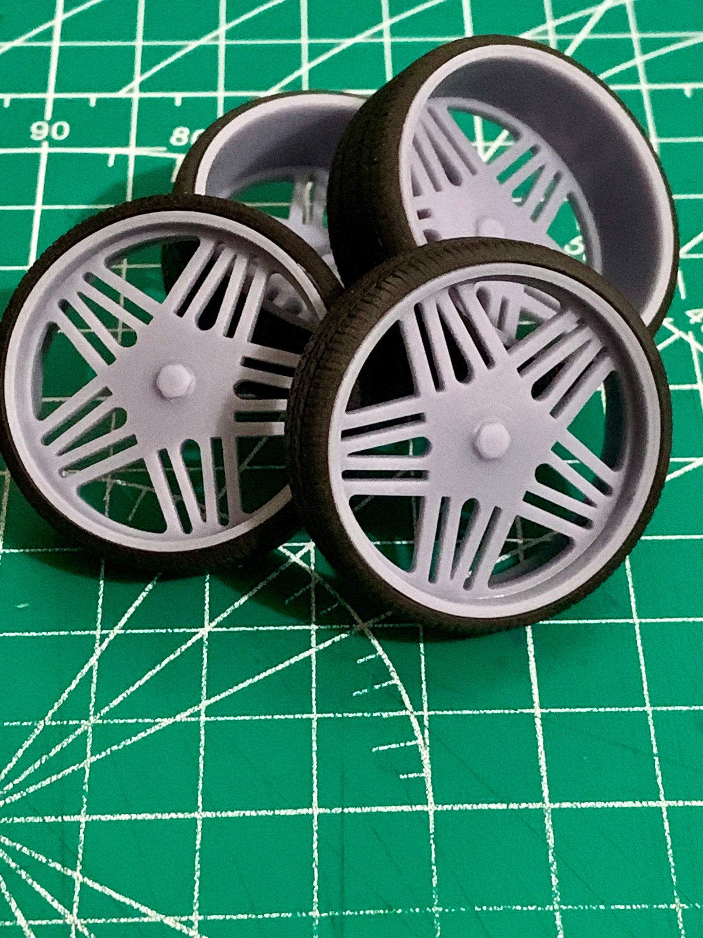 1/25 Scale - TMP HARDLINE BILLET in 24"-30" Donk, Big Rims, Box Chevy, G-Body