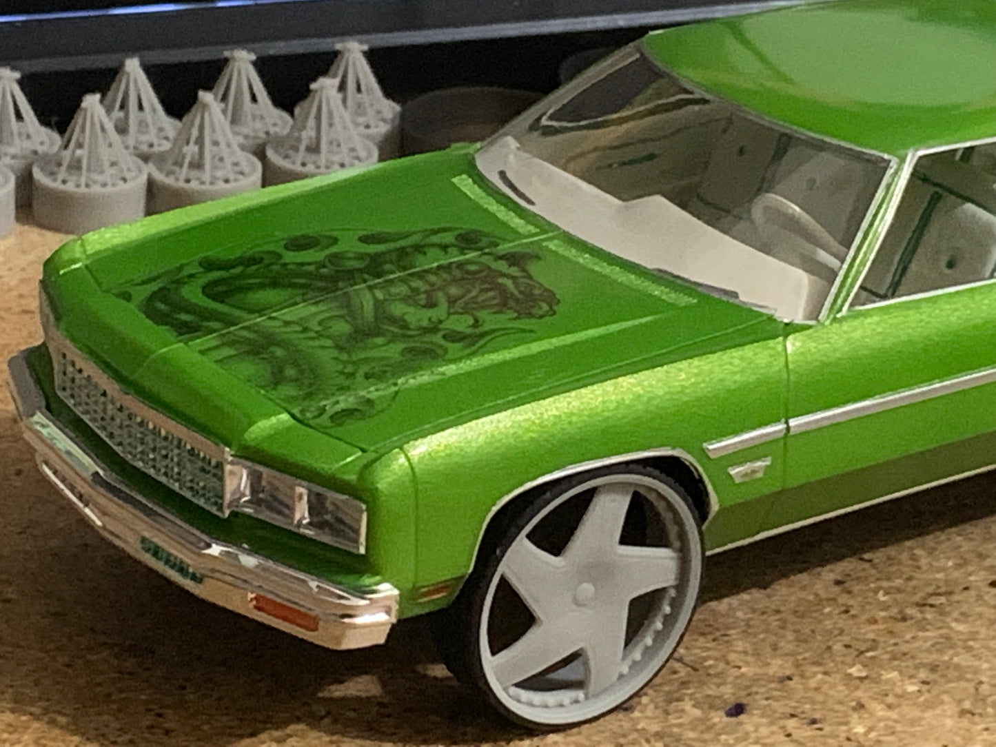 1/25 Scale - TMP D069V1 in 26"-30" Donk, Big Rims, Box Chevy, G-Body