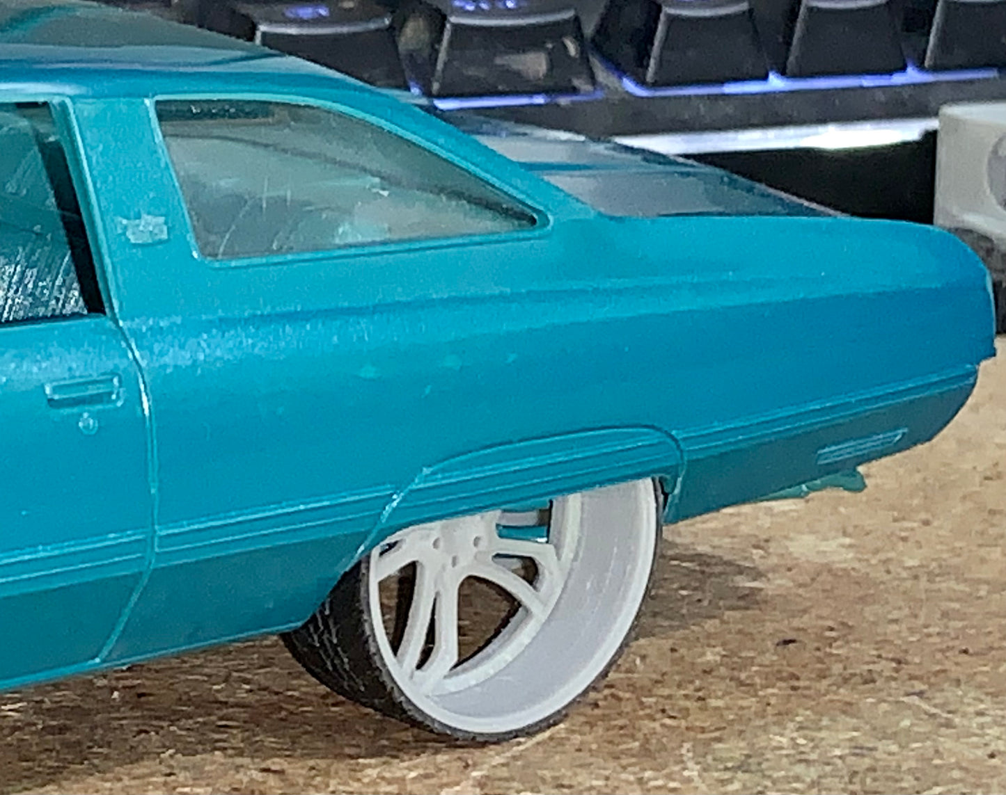 1/25 Scale - TMP CORLEONE ACCARDI D73 in 26"-30" Donk, Box, G-Body, Big Rims, Bubble