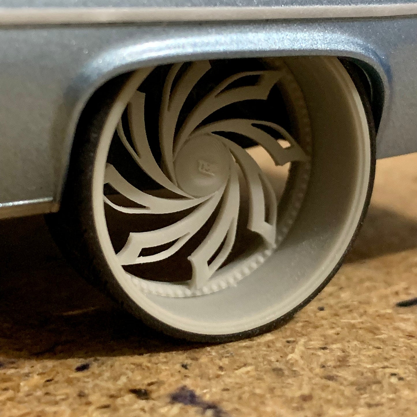 1/25 Scale - TMP D062V4 in 26"-30"