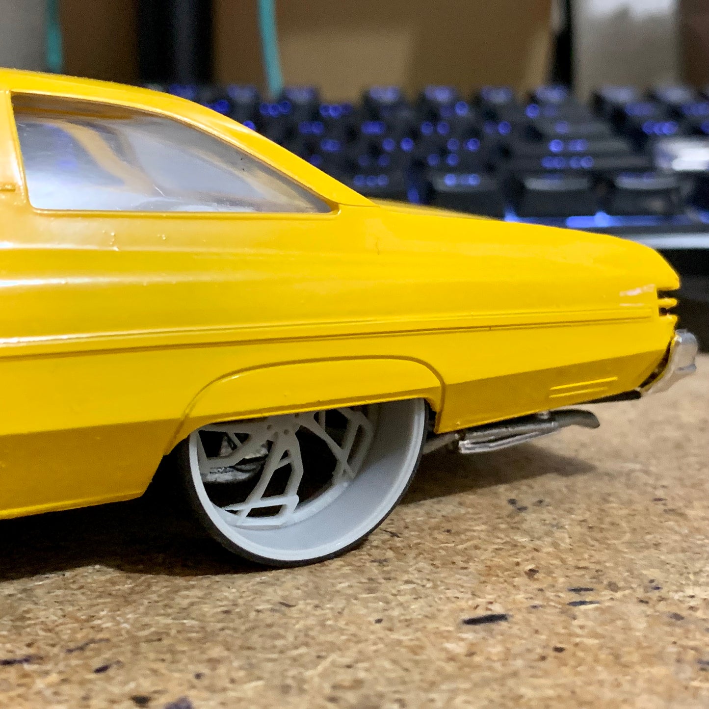1/25 Scale - TMP D079 CORLEONE VITALE in 26"-30" Donk, Big Rims, Trucks