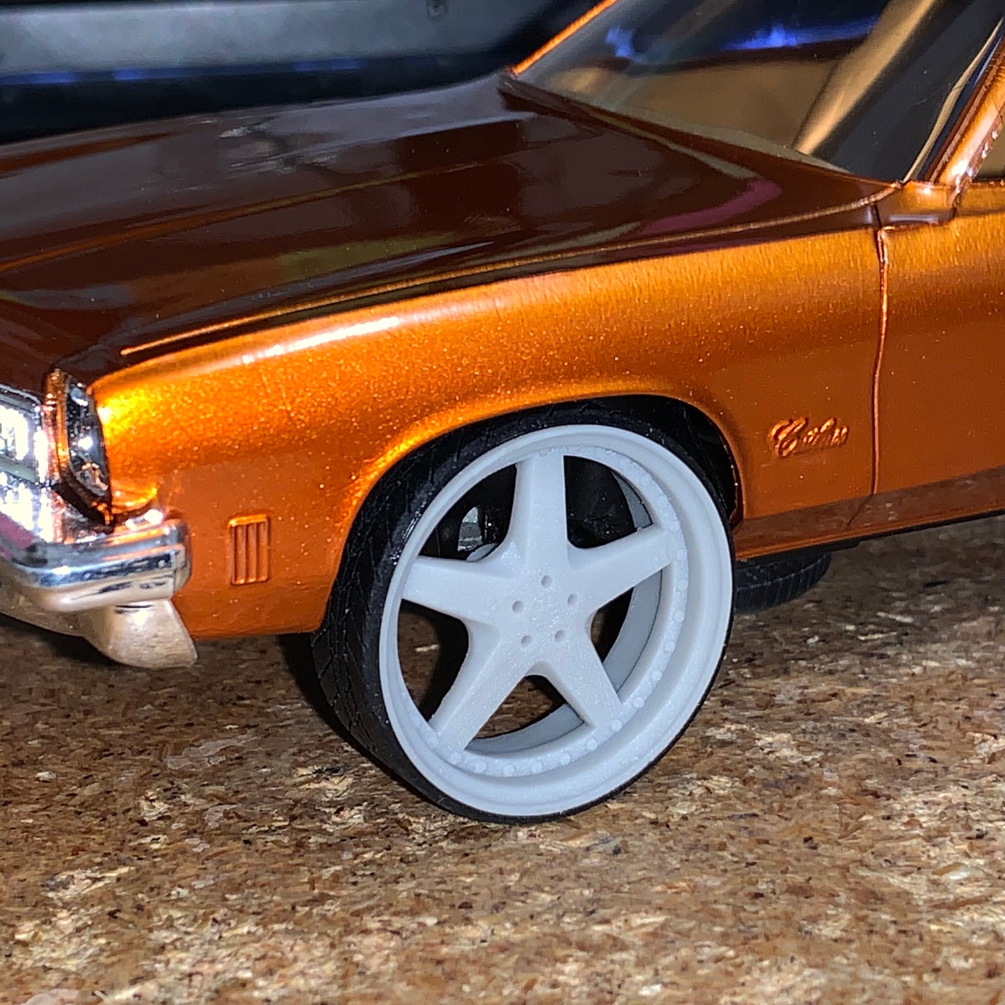 1/25 Scale - TMP D084 Work Equip05 in 26"-30" Donk, Import, G-Body, Impala SS