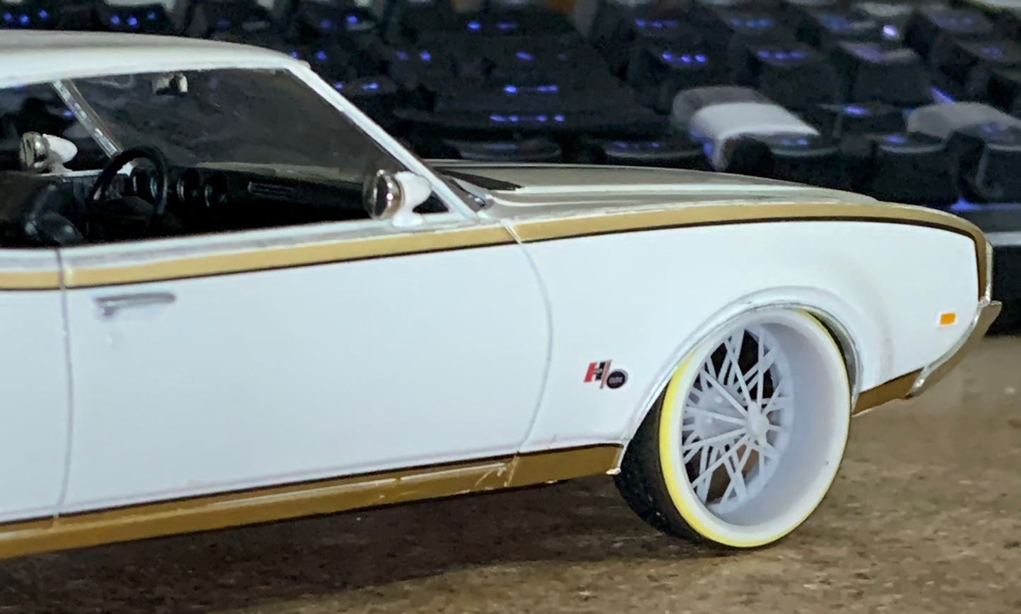 1/25 Scale - TMP RWD POKES in 22" Slab, Elbows, Swanga, Vogue