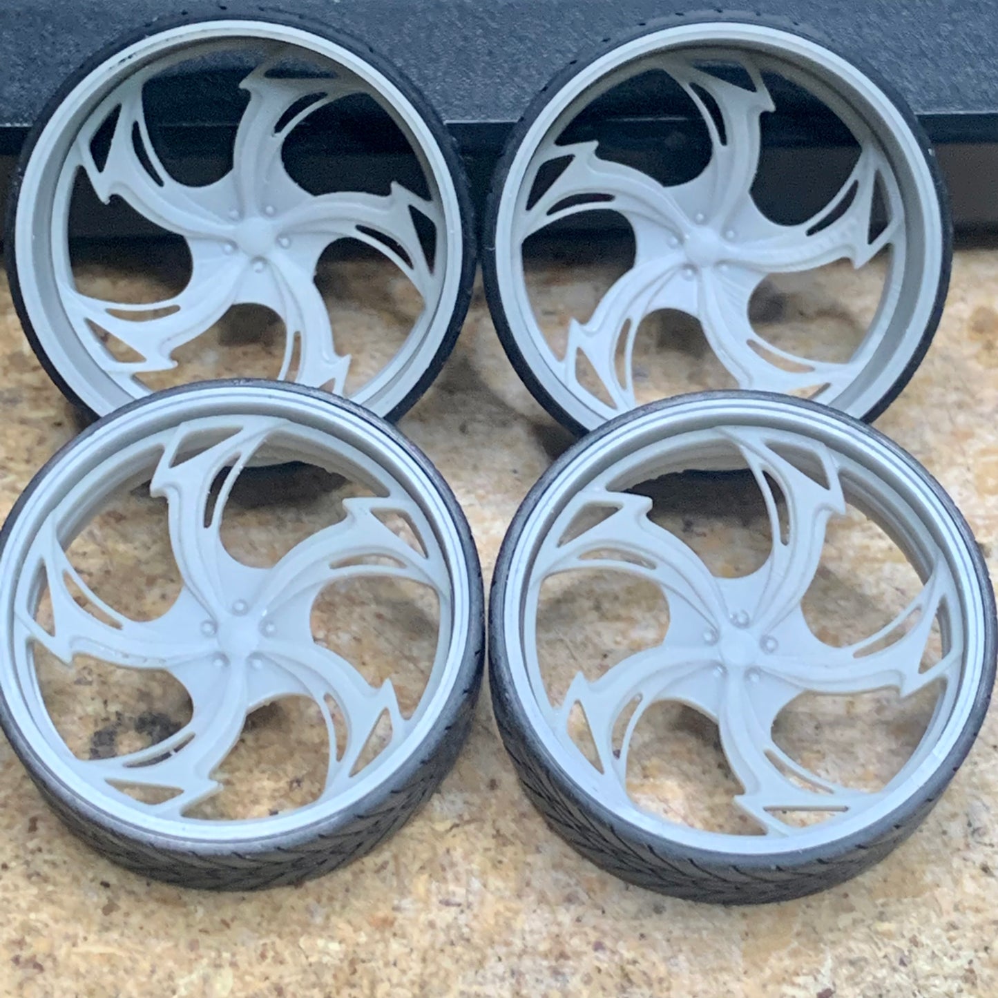 1/25 Scale - TMP D119 Custom in 26"-30" Donk, Big Rims, Box Chevy, G-Body
