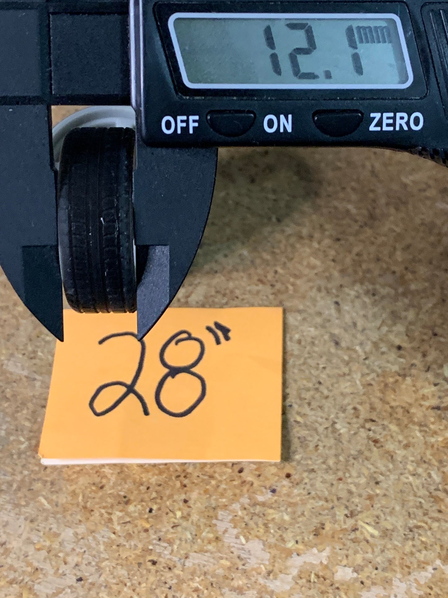 1/25 Scale - TMP D052 (6 lug) in 26"-30" Big Rims, Trucks