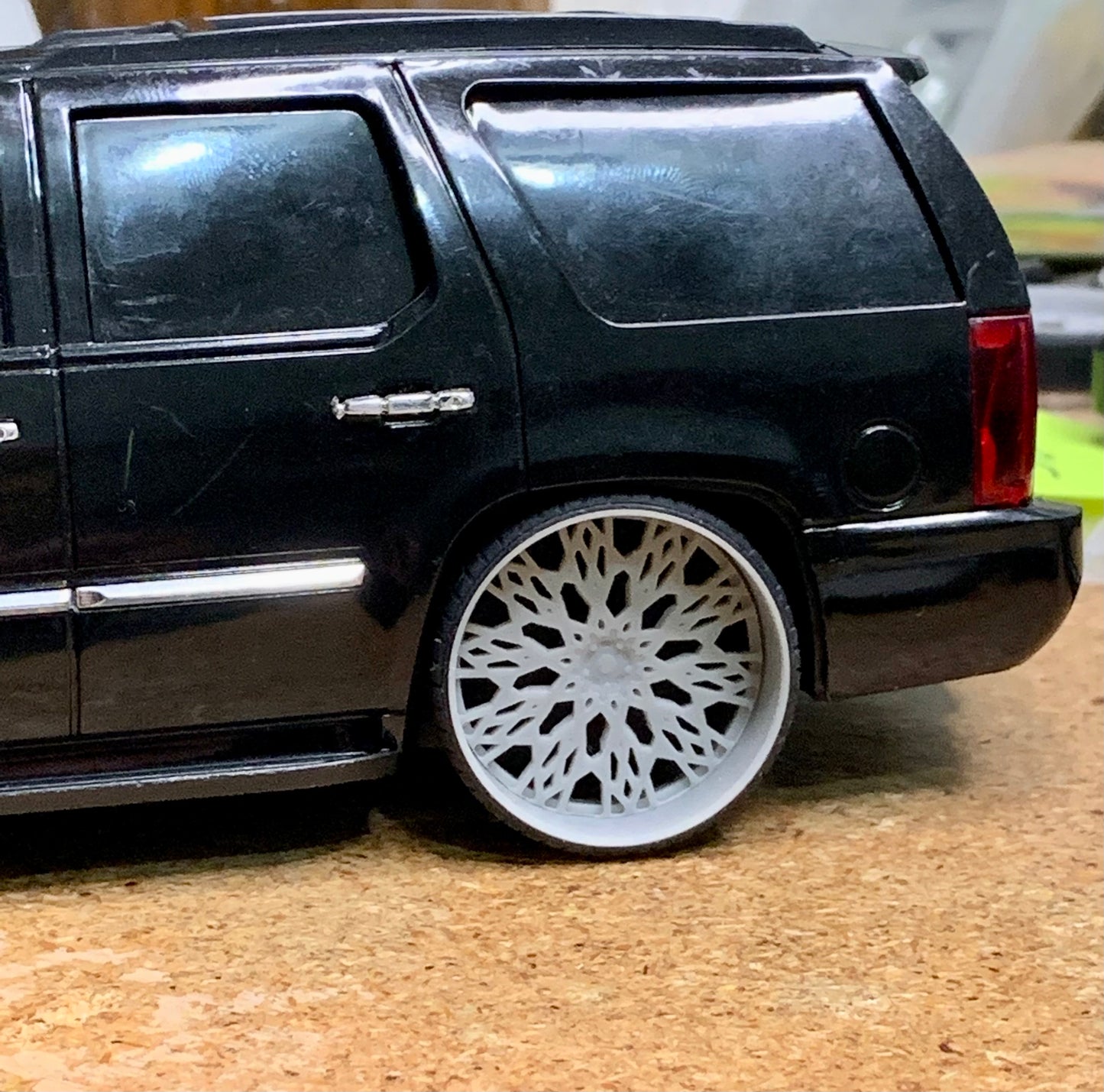 1/25 Scale - TMP D137 Custom in 26"-30" Donk, Big Rims, Box Chevy, G-Body