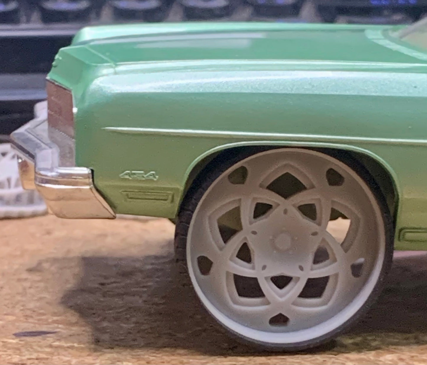 1/25 Scale - TMP D145 in 26"-36" Donk, Big Rims, Box Chevy, G-Body