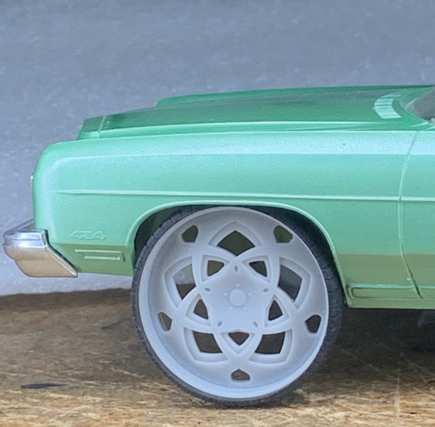 1/25 Scale - TMP D145 in 26"-36" Donk, Big Rims, Box Chevy, G-Body