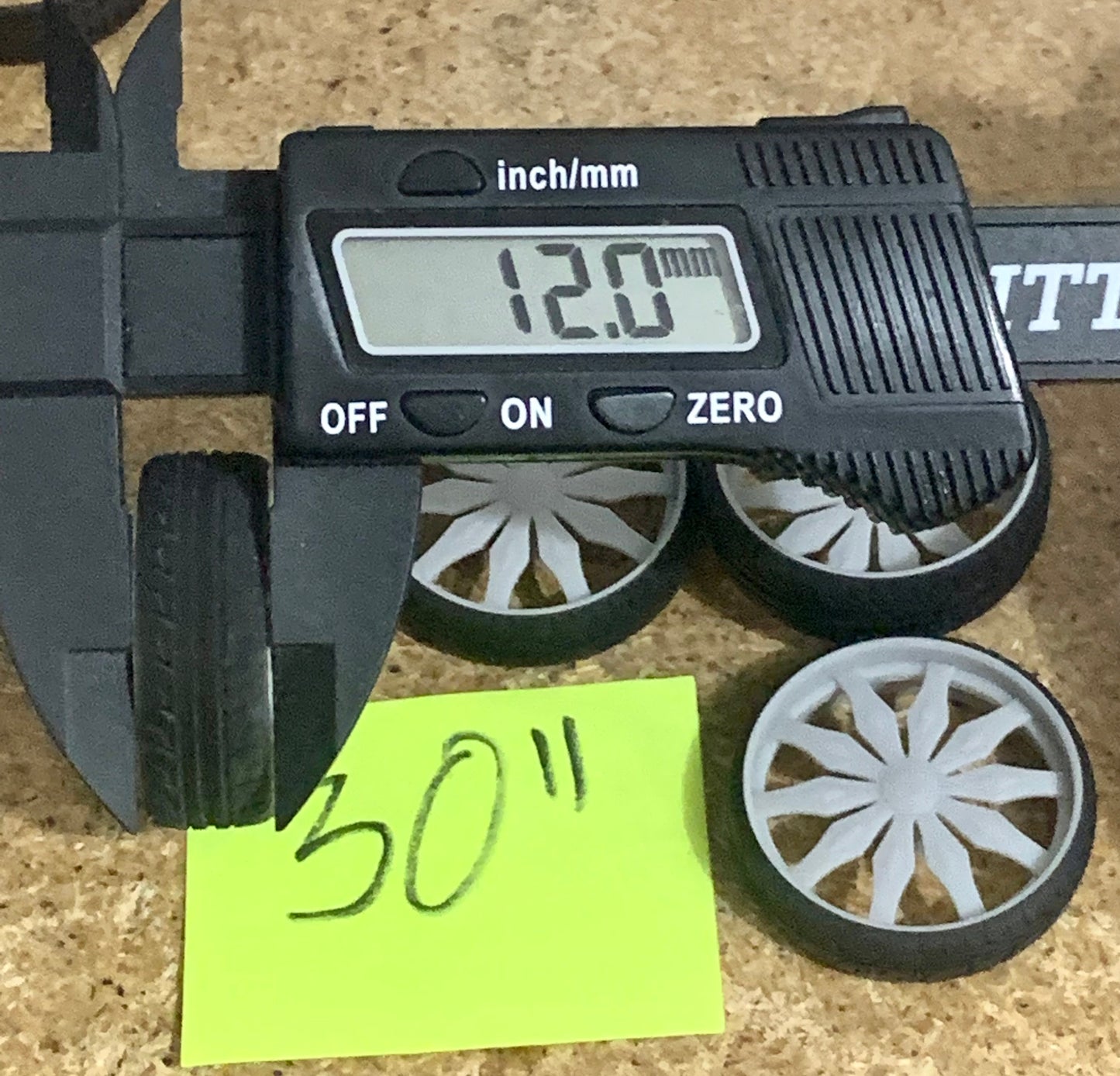 1/25 Scale - DUB FAMOUS BC (non-spinner) in 26"-30" Donk, Big Rims, Box Chevy, G-Body