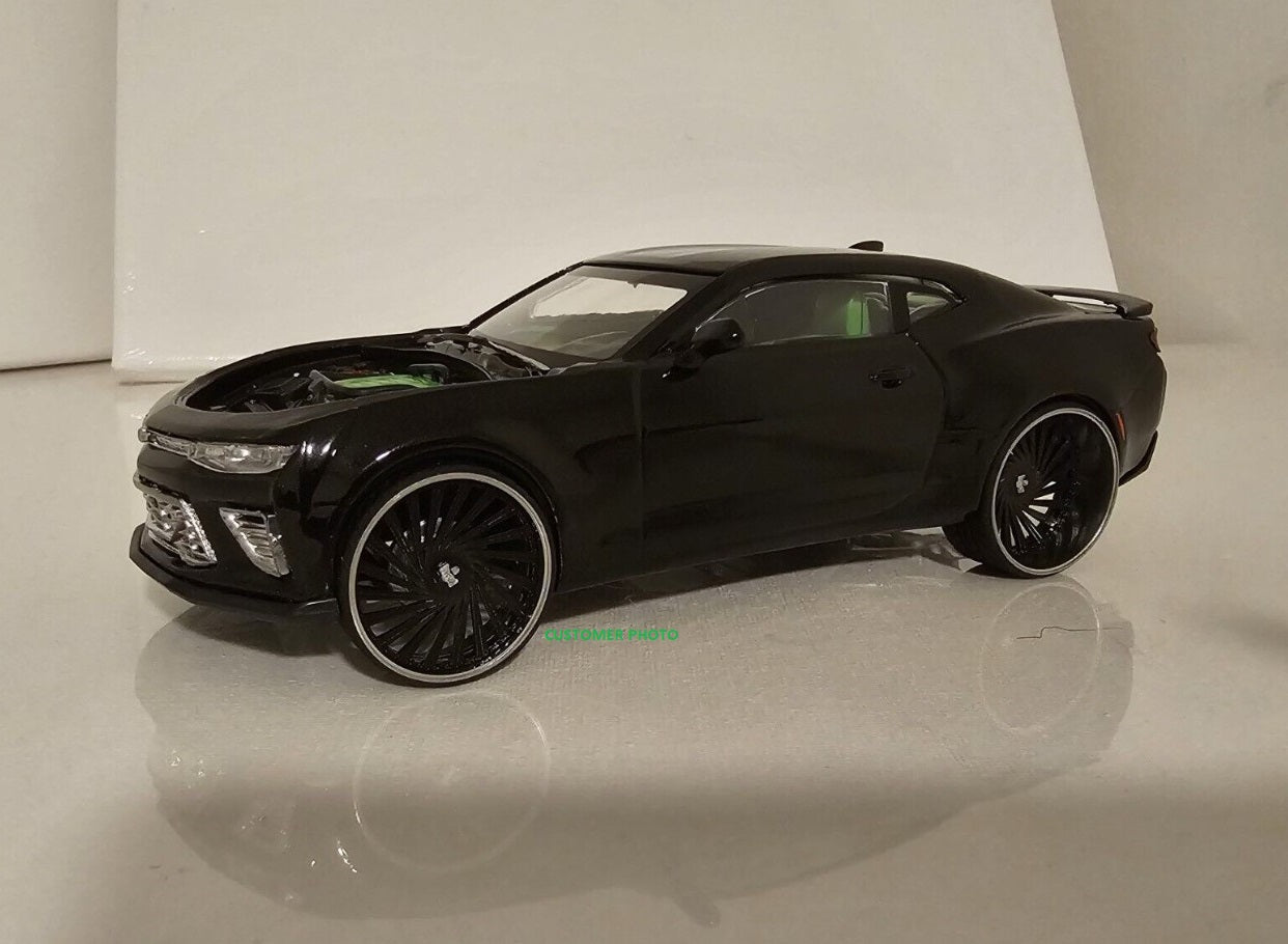 1/25 Scale - DUB DAZED D61 in 26"-30" Donk, Big Rims, Box Chevy, G-Body