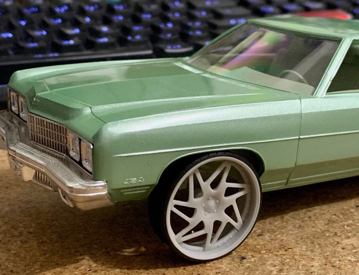 1/25 Scale - TMP D088 Forgi Finestro in 26"-30" Donk, Big Rims, Box Chevy, G-Body