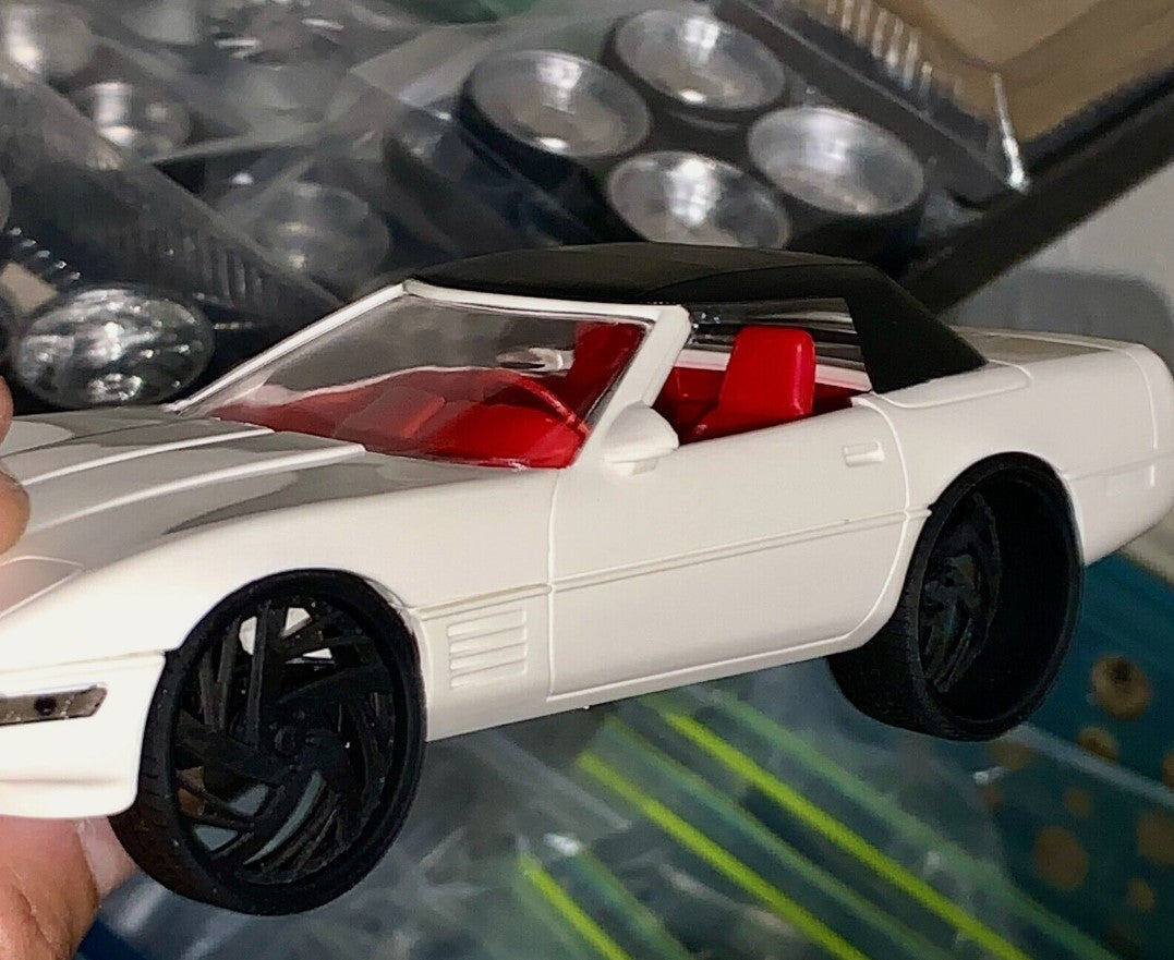 1/25 Scale - TMP D034V1 - in 26"-36" Donk, Big Rims, Trucks, Box, G-Body, B-Body