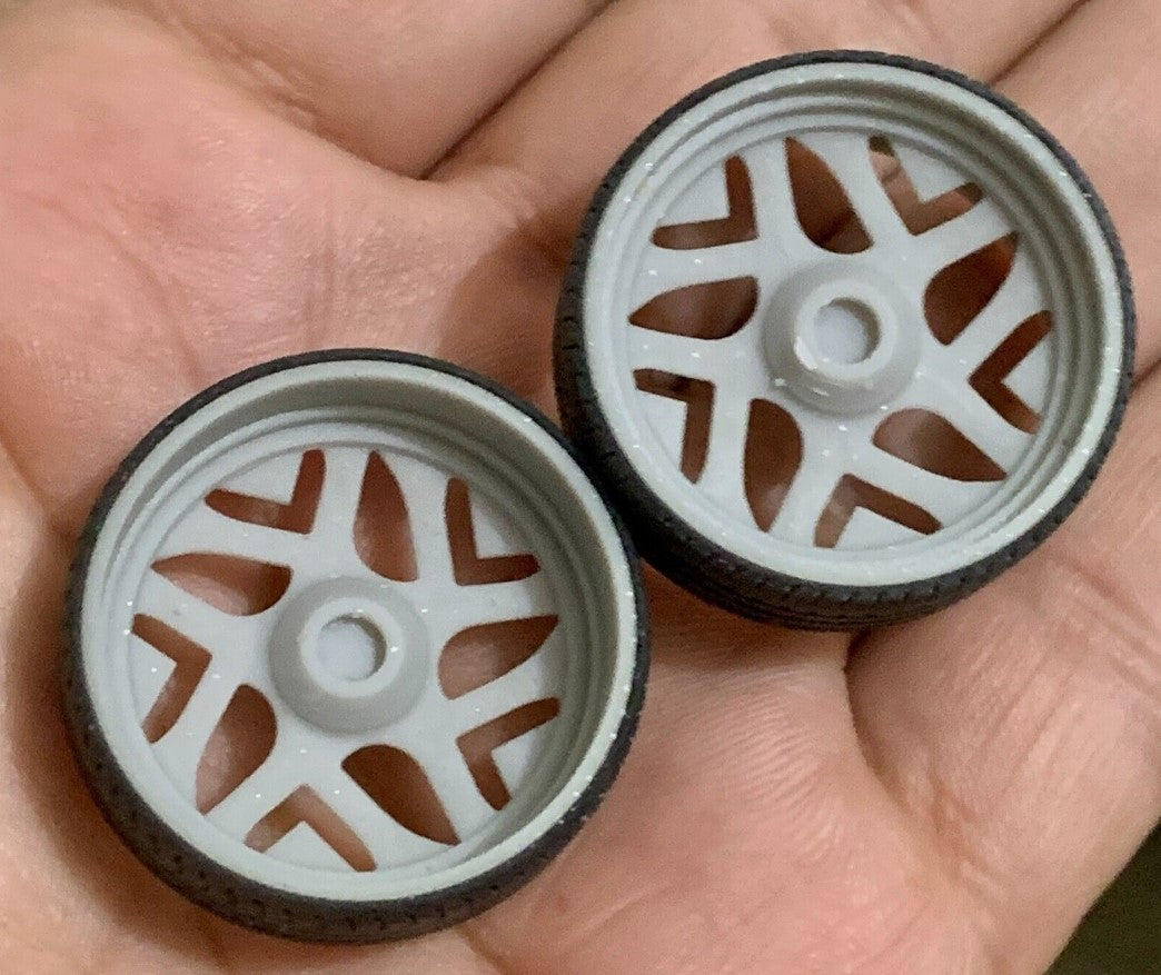 1/25 Scale - TMP D055 in 26"-36" Donk, Big Rims, Trucks, Box, G-Body, B-Body