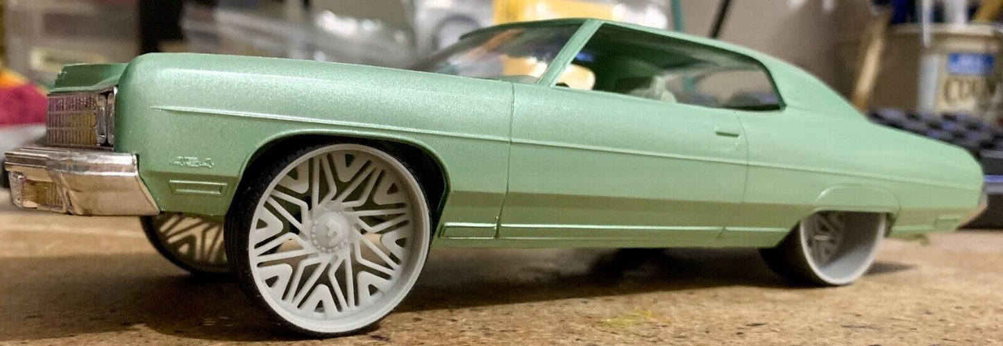 1/25 Scale - FORGI ATTIVO V2 Staggered - in 26"-30" Donk, Big Rims, Trucks, Box, G-Body, B-Body