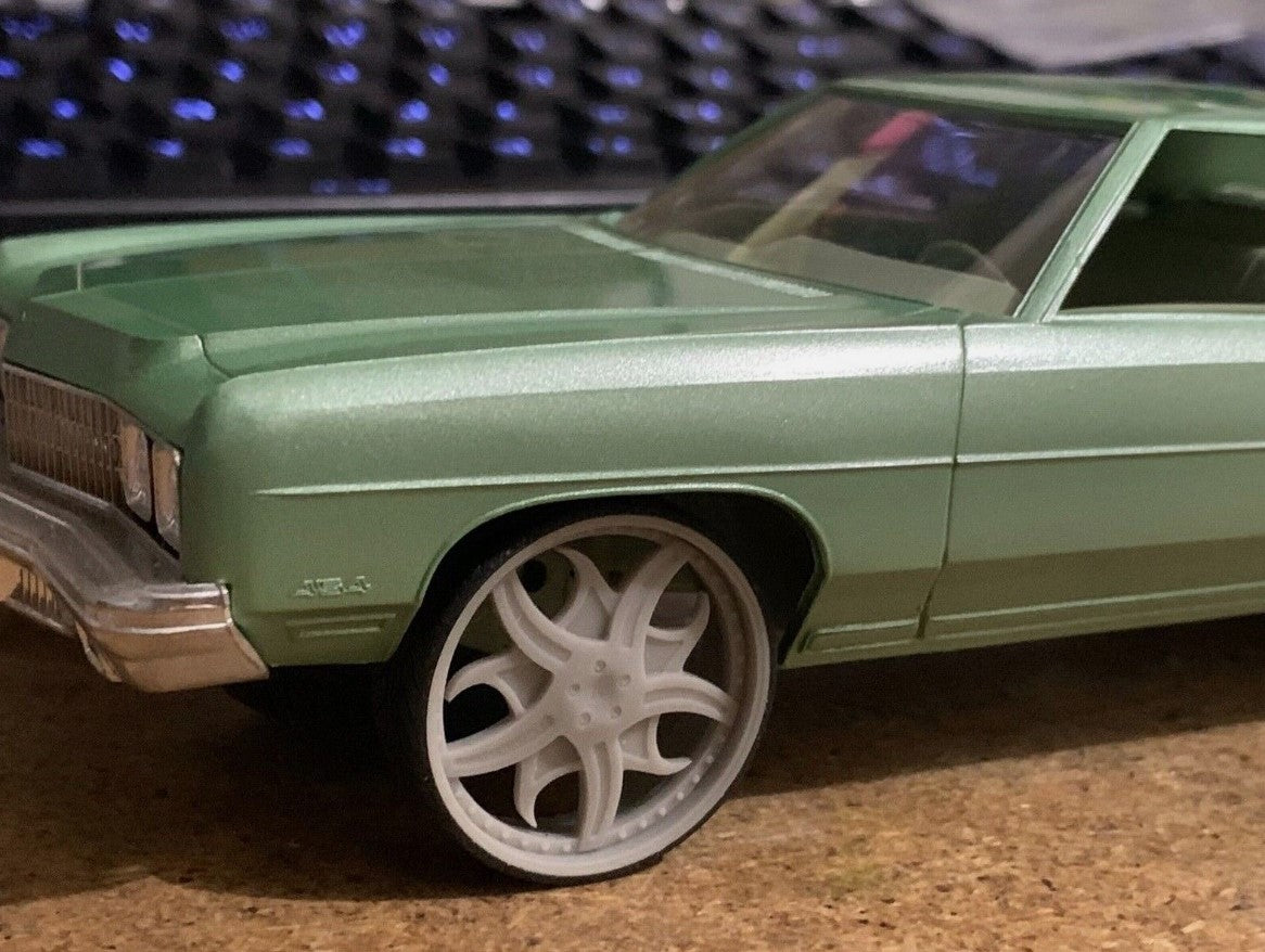 1/25 Scale - TMP D074V2 Corleone Rosatto in 26"-30" Donk, Big Rims, Box Chevy, G-Body