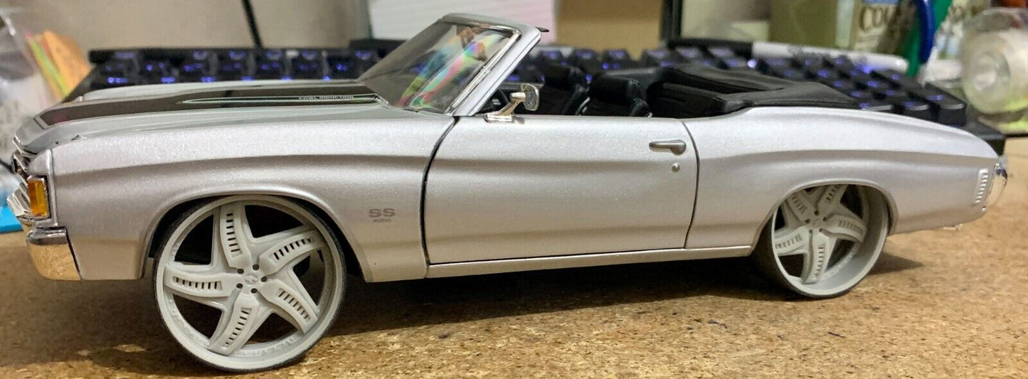 1/25 Scale - TMP D069V3 in 26"-30" Donk, Big Rims, Box Chevy, G-Body