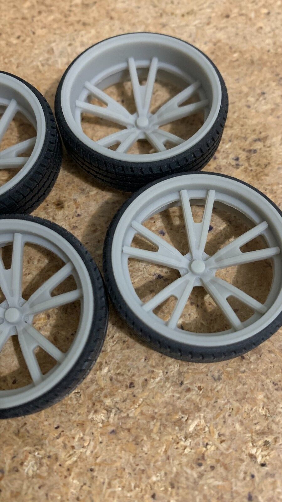 1/25 Scale - TMP D028 in 26"-30" Donk, Box, Big Rims, Trucks