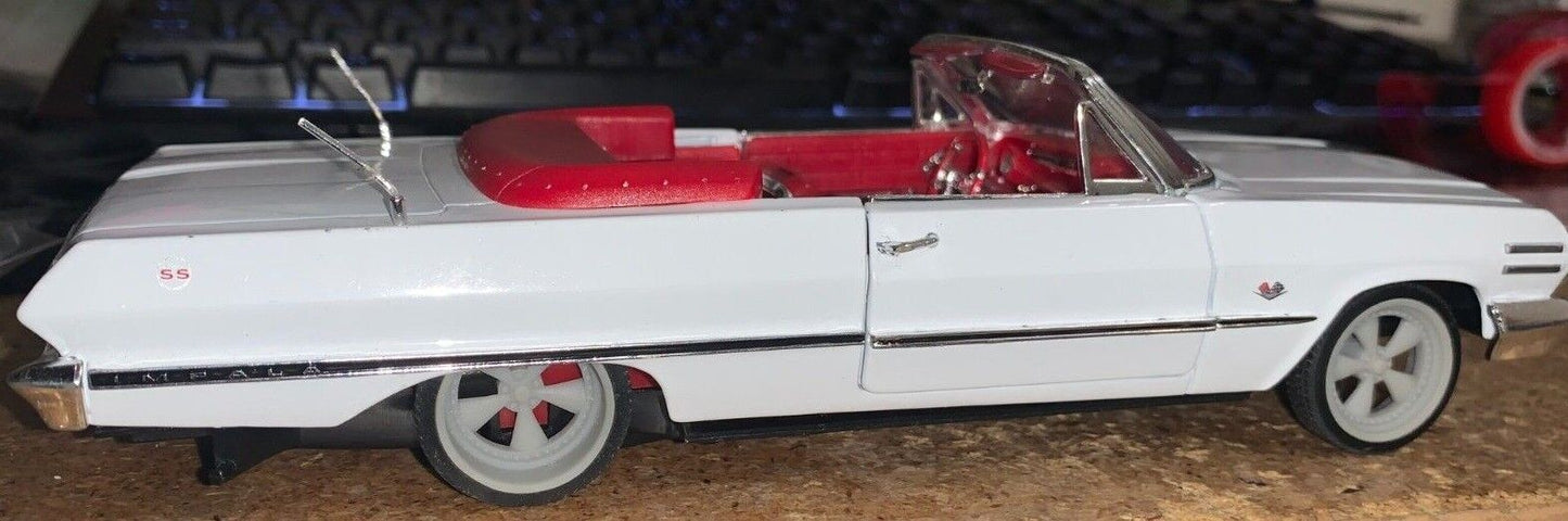 1/25 Scale - TMP D045 Custom - in 26"-30" Donk, Big Rims, Box Chevy, G-Body