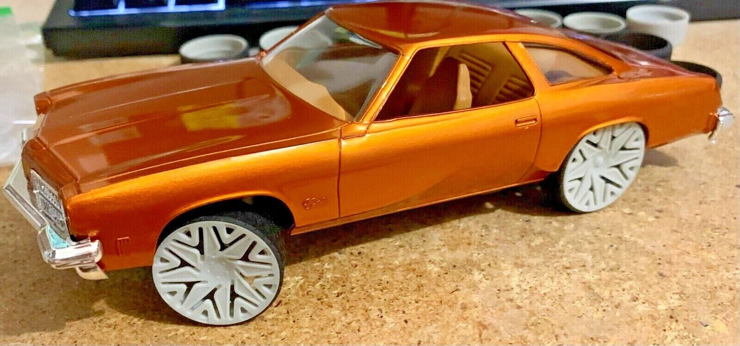 1/25 Scale - TMP D039V1 Standard - in 26"-30" Donk, Big Rims, Trucks, Box, G-Body, B-Body
