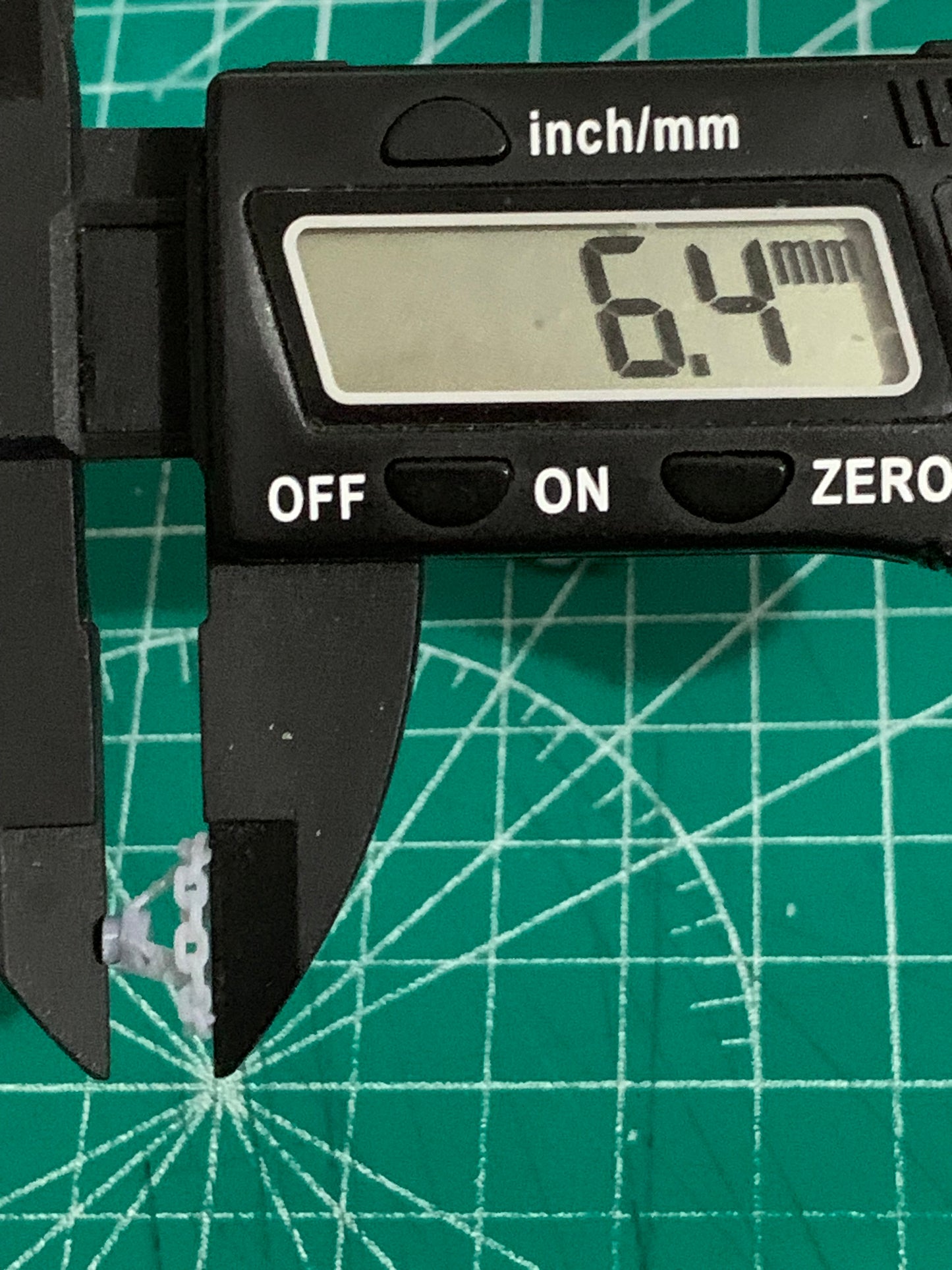 1/25 Scale - Old School Style Chain Steering Wheel